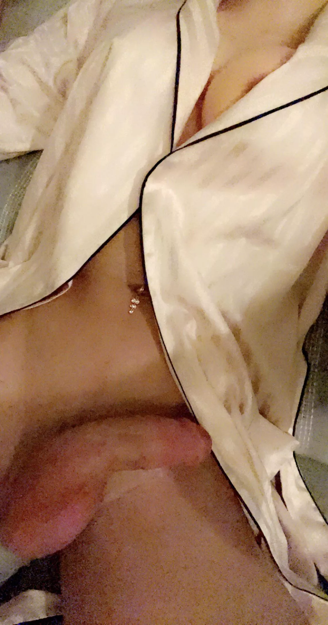 Laying here, waiting to be sucked posted by xxxLilacxxx92