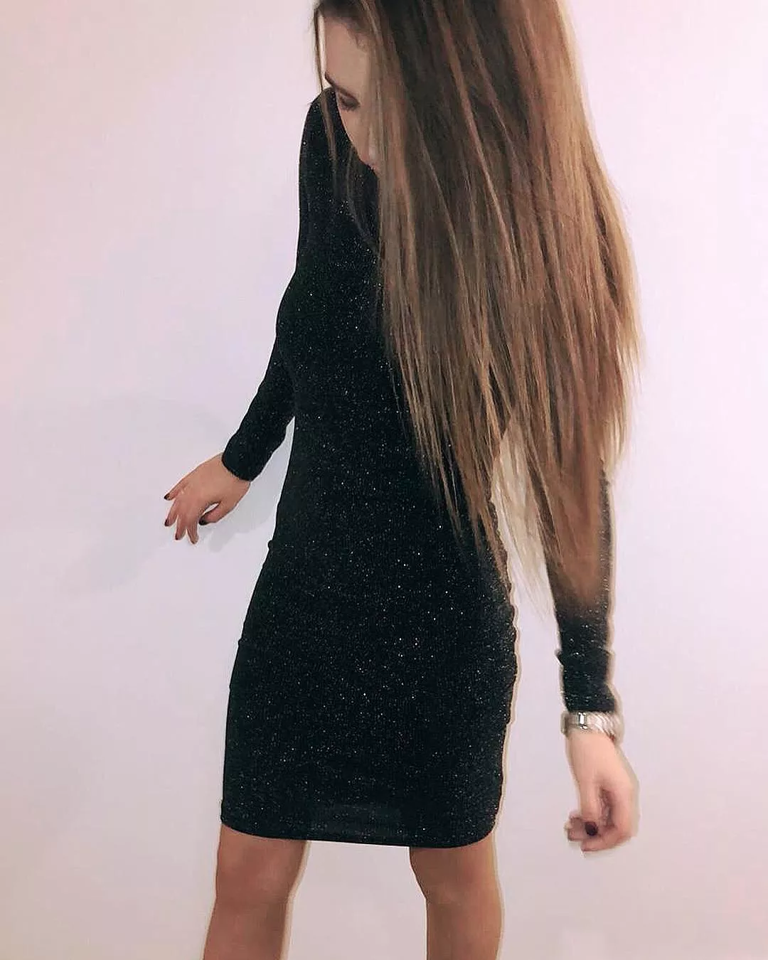 LBD and long hair posted by BOOOOOOOBIES