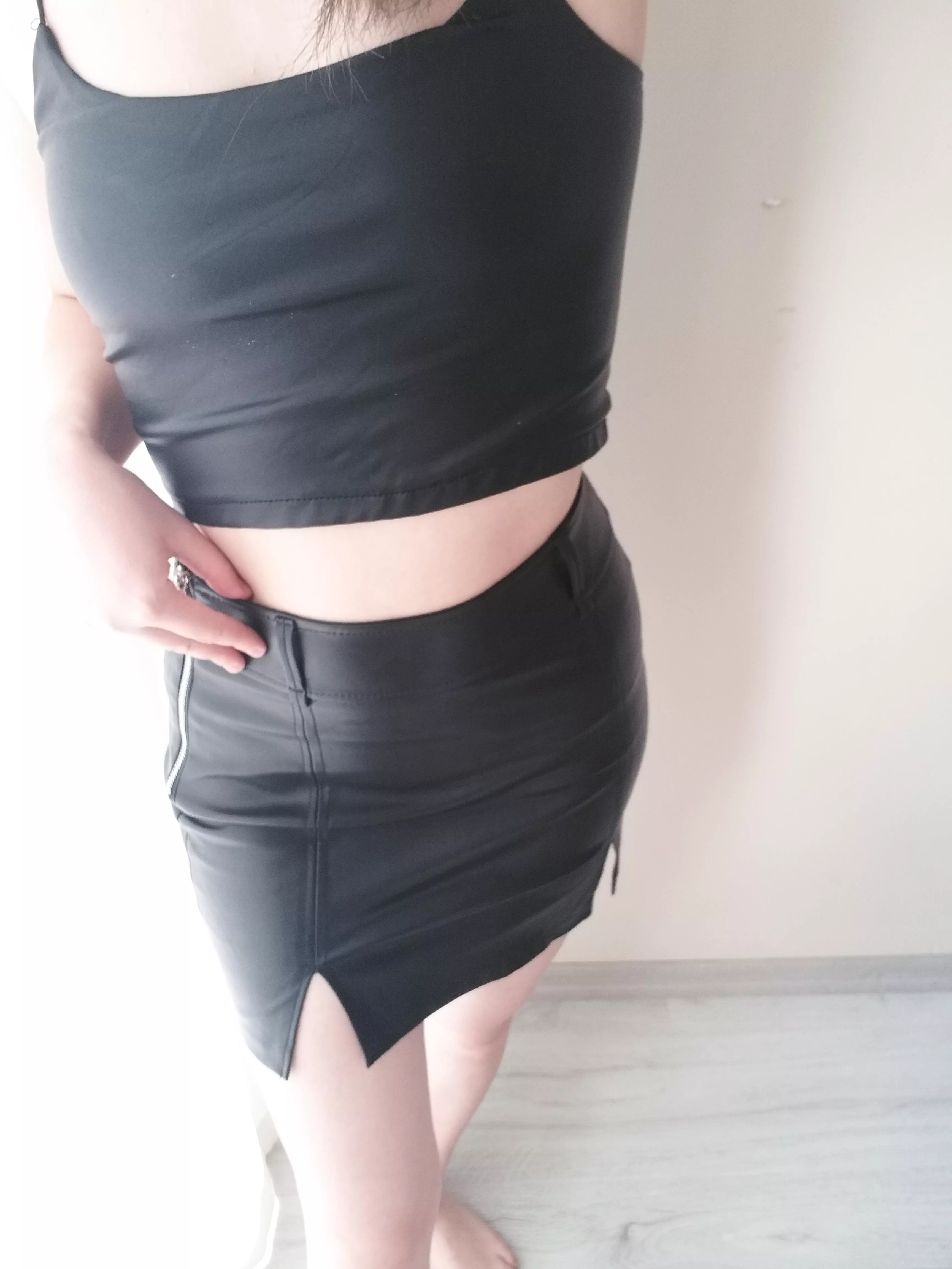 Leather crop top 🖤 posted by Lilacdreamsx