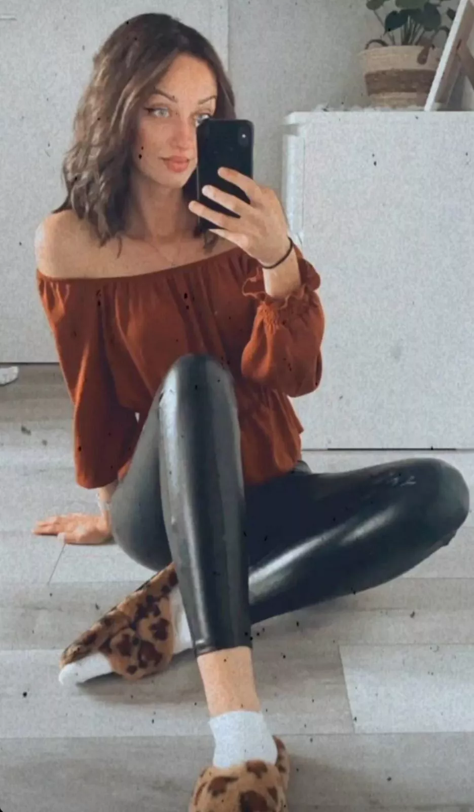 Leggings posted by 88throwaway44