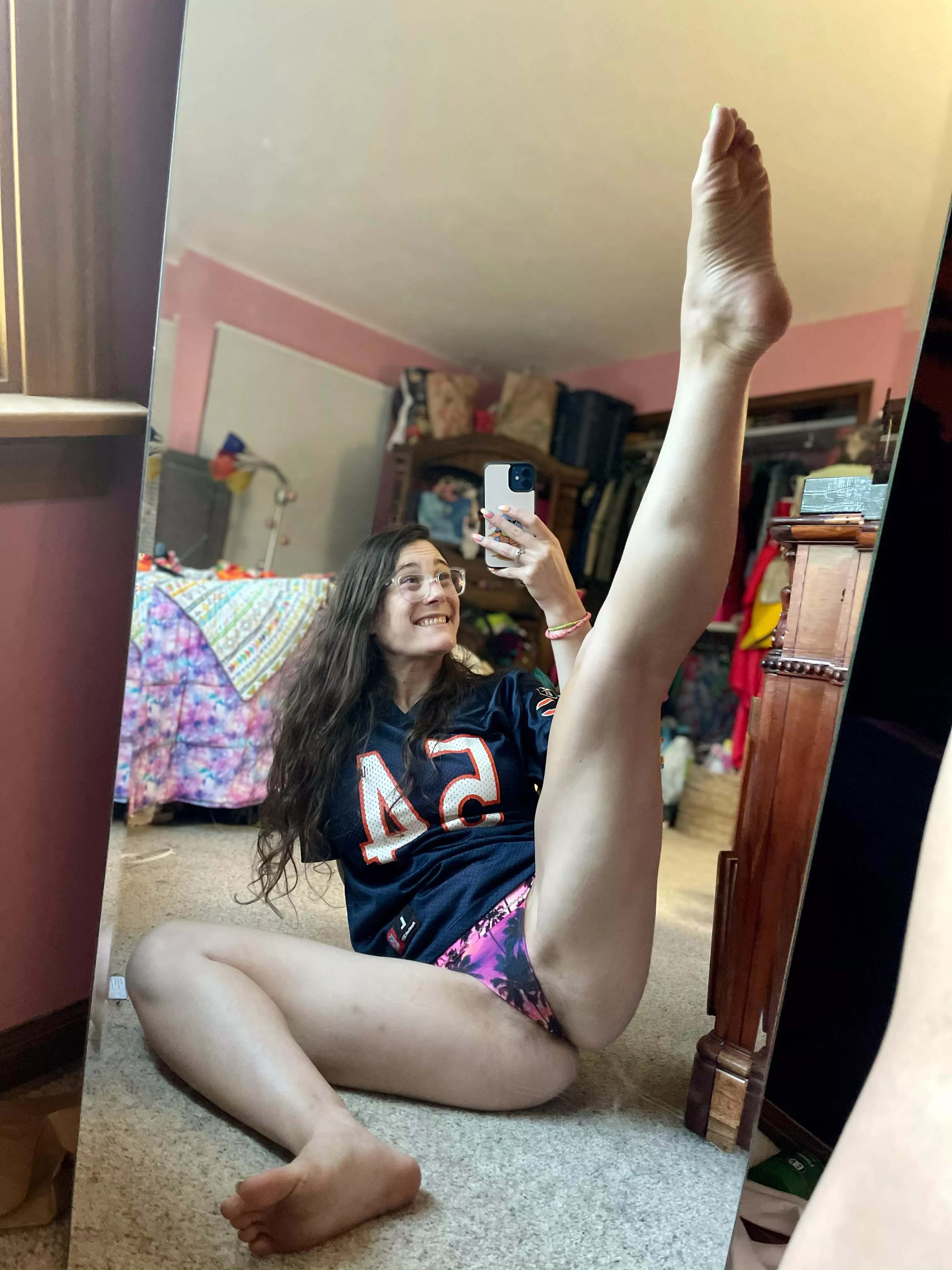 Legs are great, but flexible legs are top tier posted by TheAveryOConnor