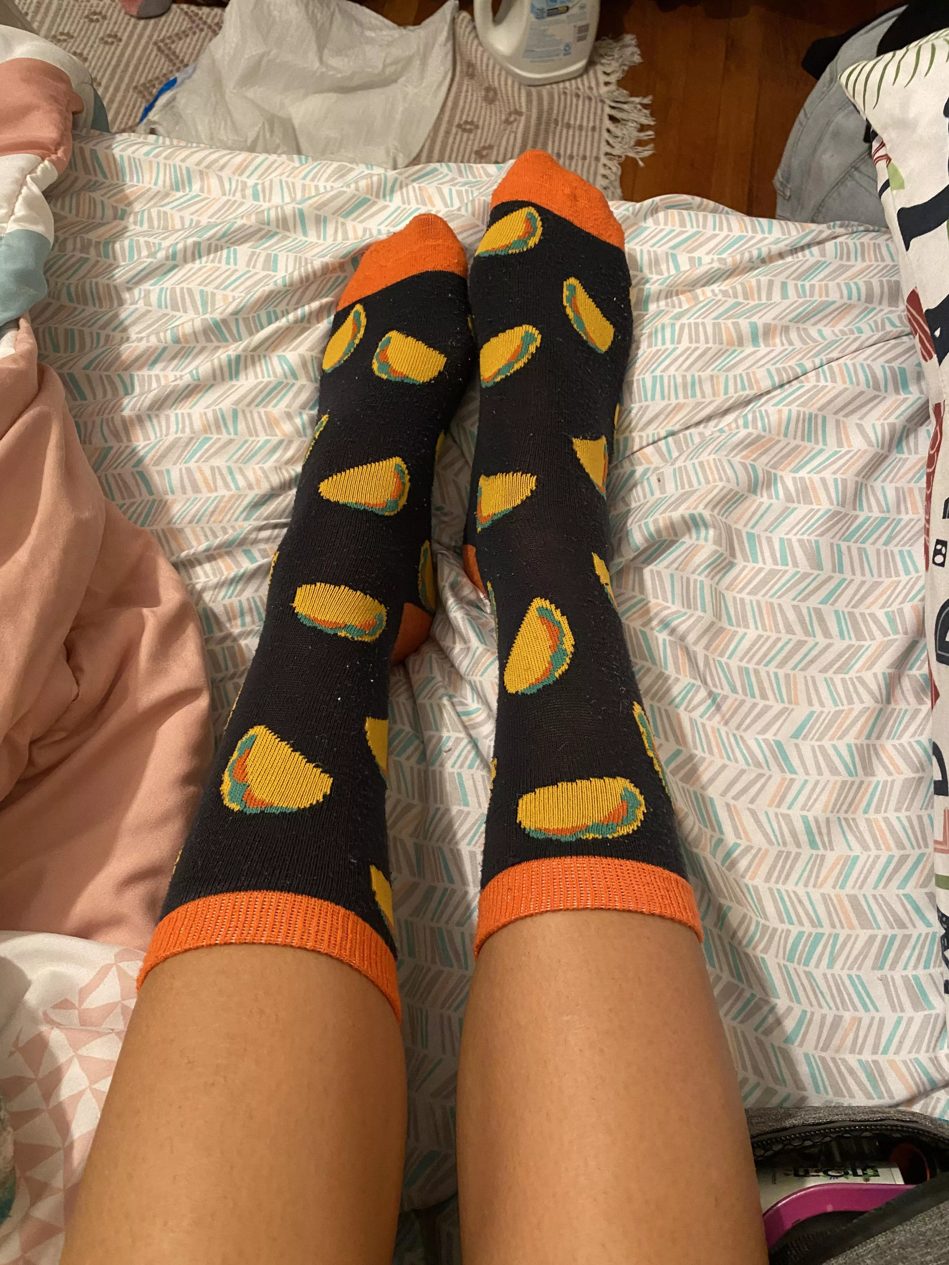 Letâ€™s fuck ..but the socks stay ðŸŒ® posted by Sweetcheeksz