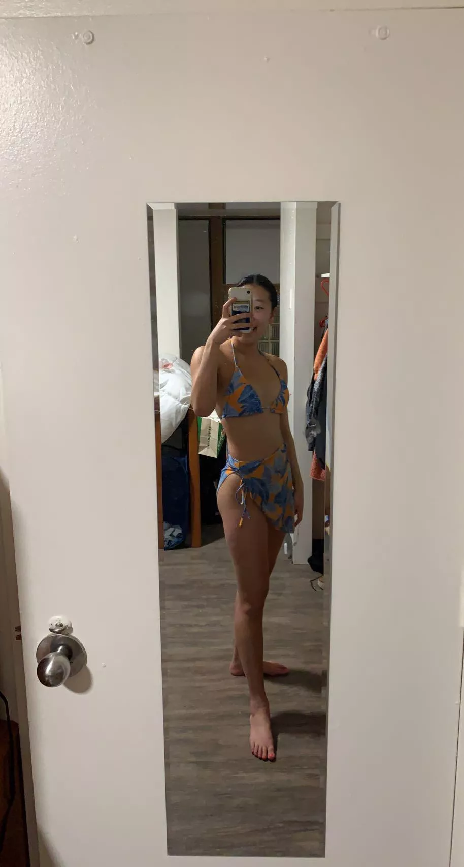 Let’s go to the beach! [f20] posted by Alison-L