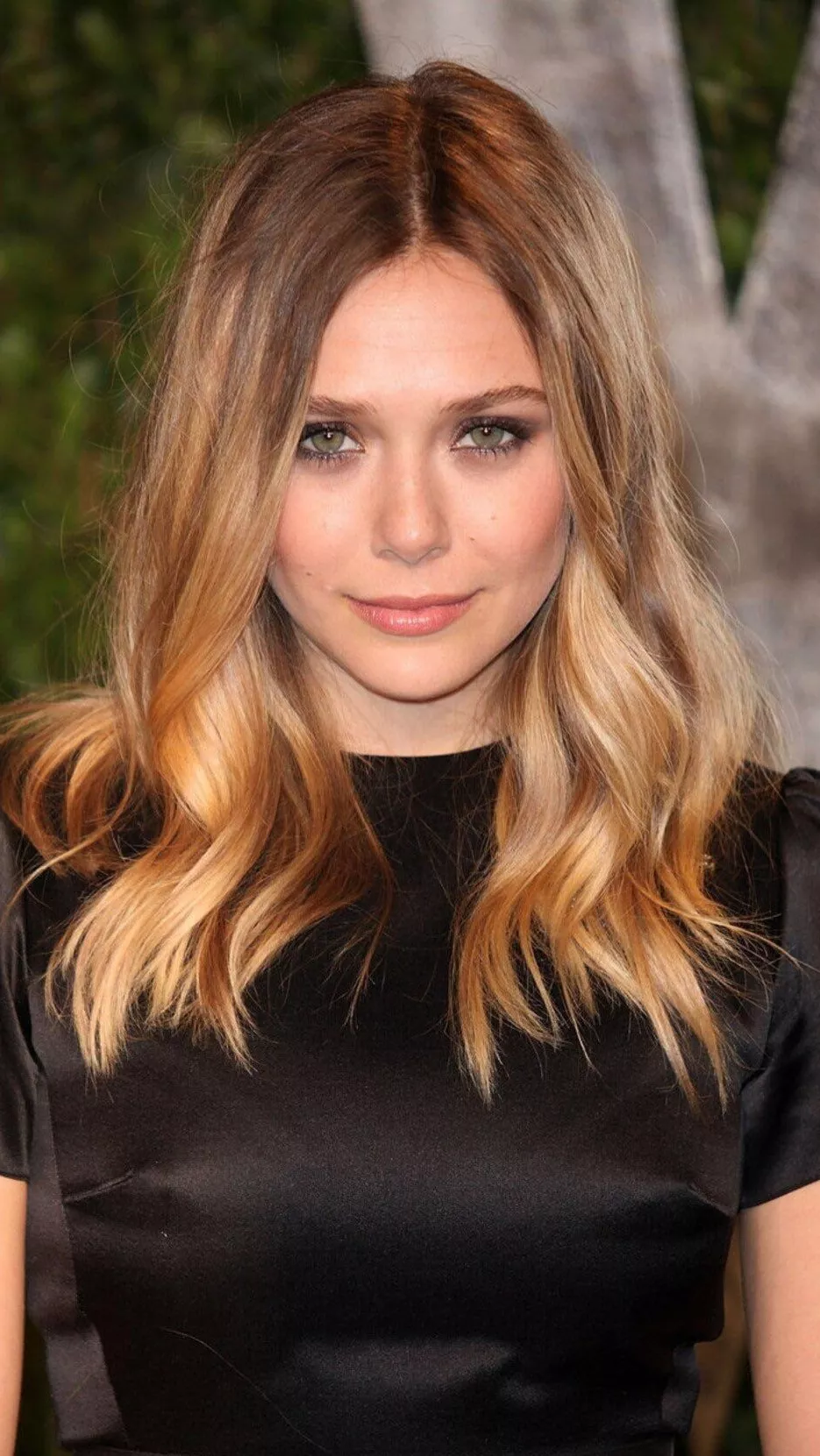 Let's have a super bi threesome with Elizabeth Olsen posted by jbud77