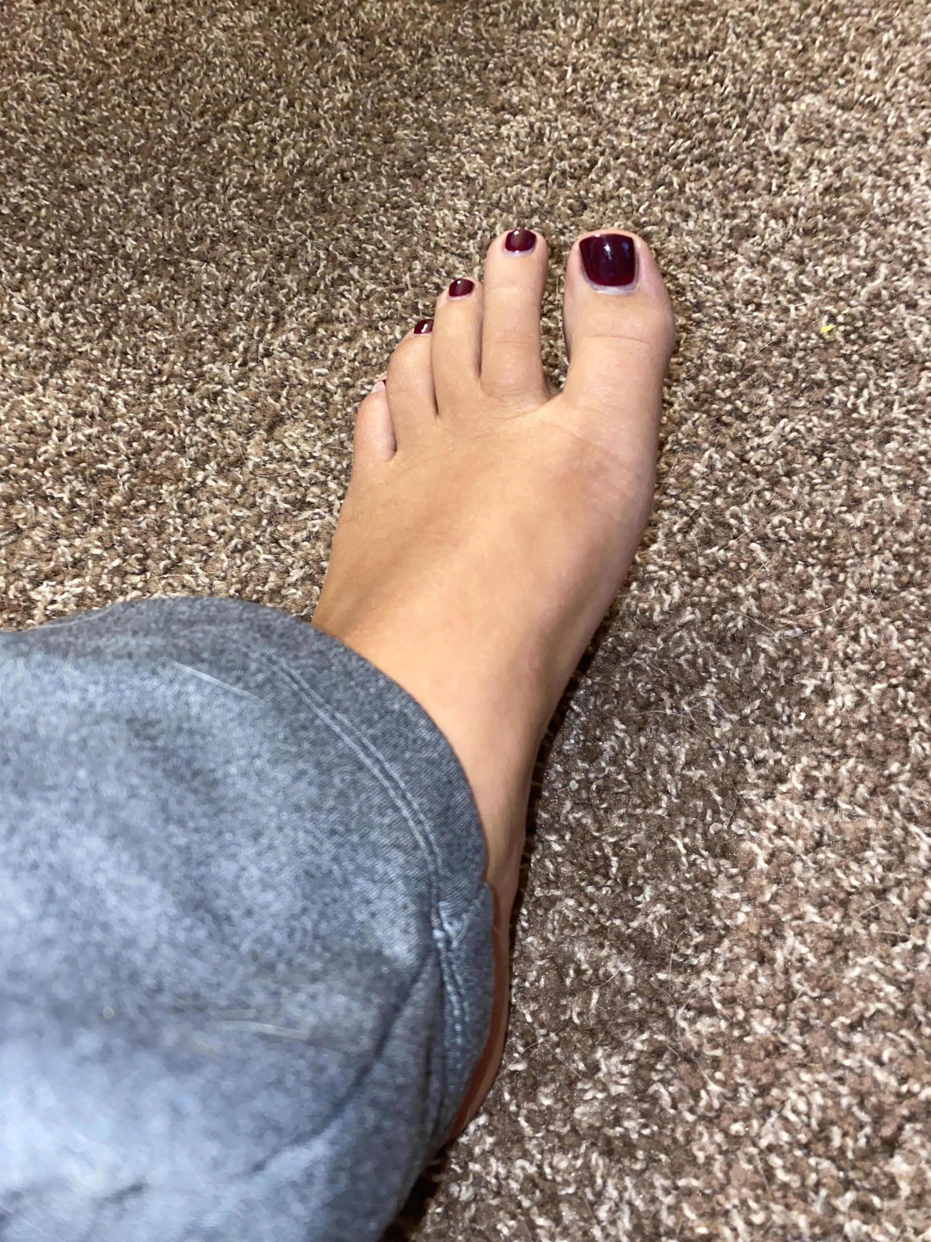 Lick my toes. posted by SJsPlayroom