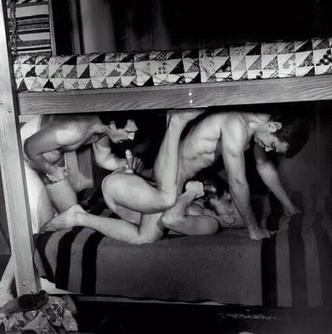 â€œLife in the bottom bunkâ€ â€¦ posted by neilfromsydney2003