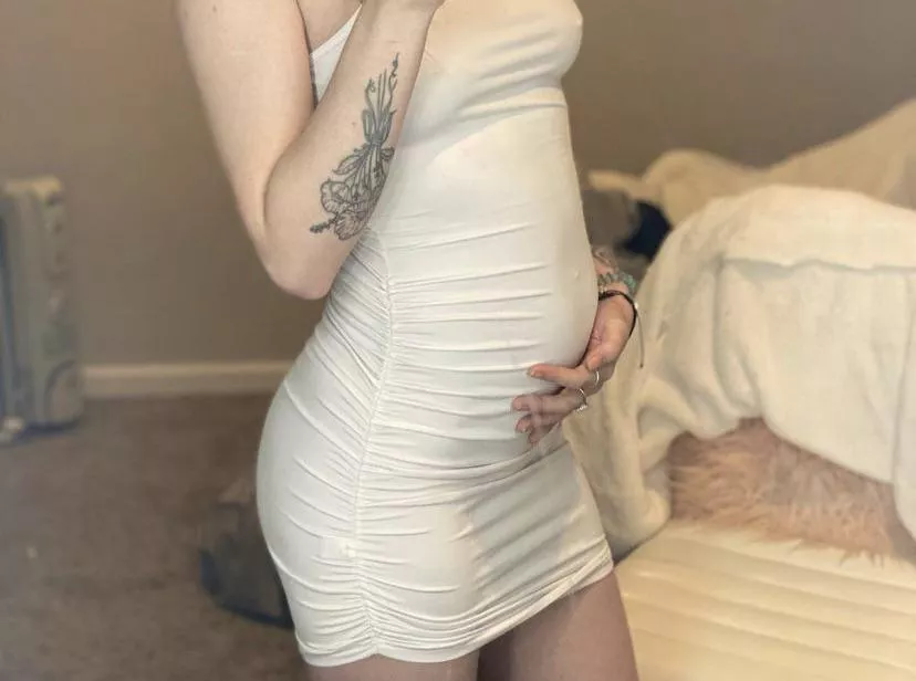 like my little bump? posted by princxssmew