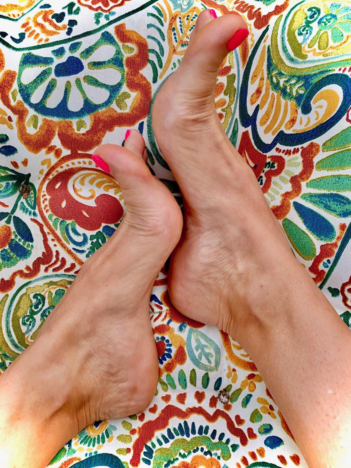 Like the arches? posted by fionas_sexy_feet