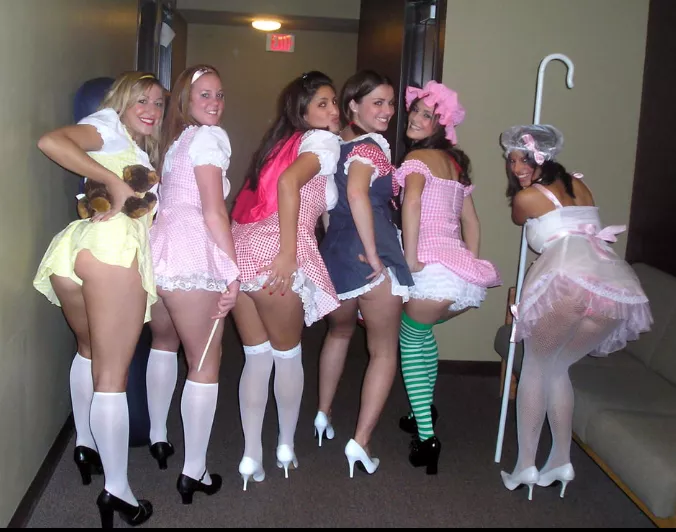 Little Bo Peep and her flock posted by Chaturbater1