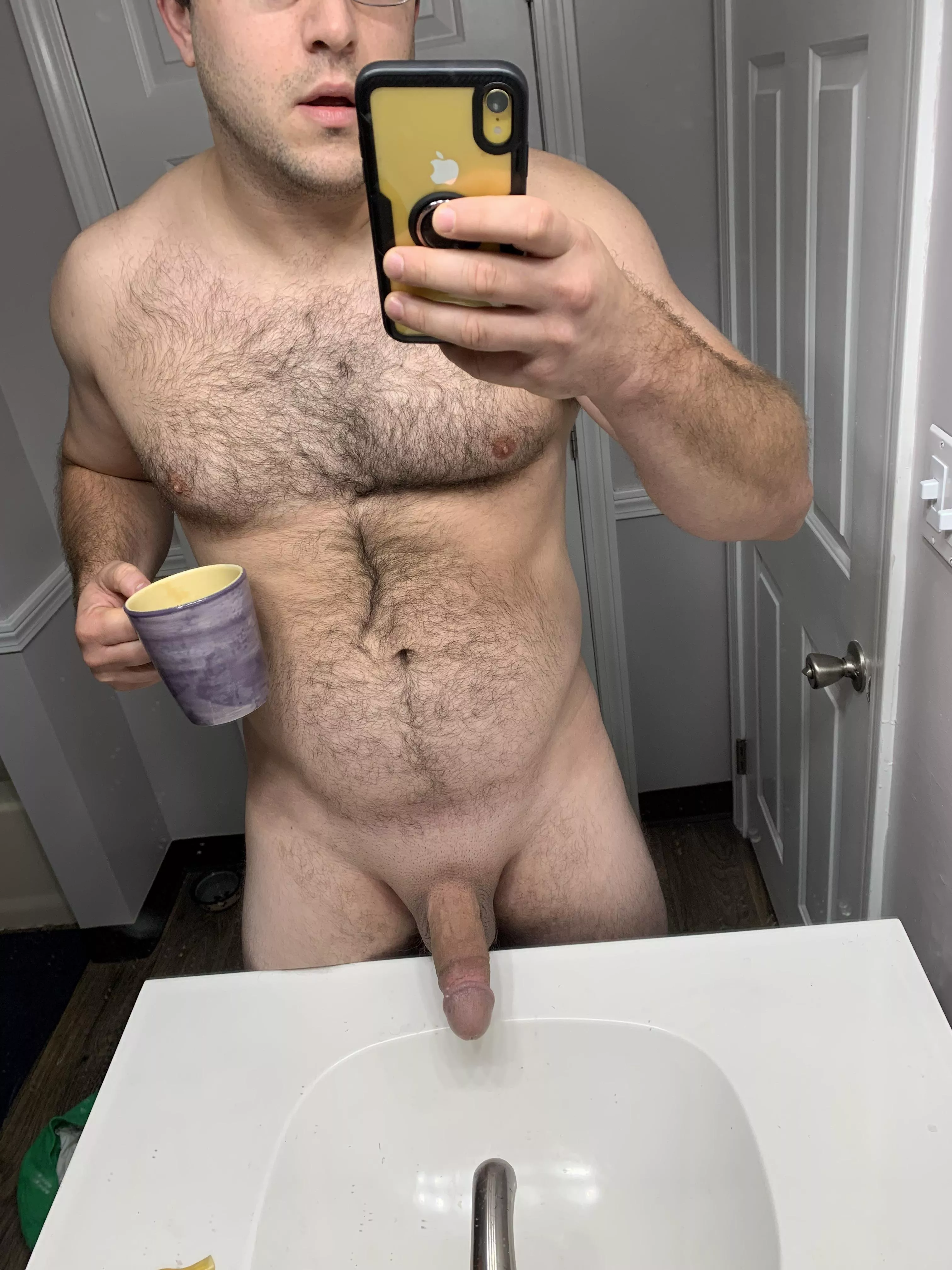 Little coffee and a semi hard dick this morning posted by johnnybblazzee