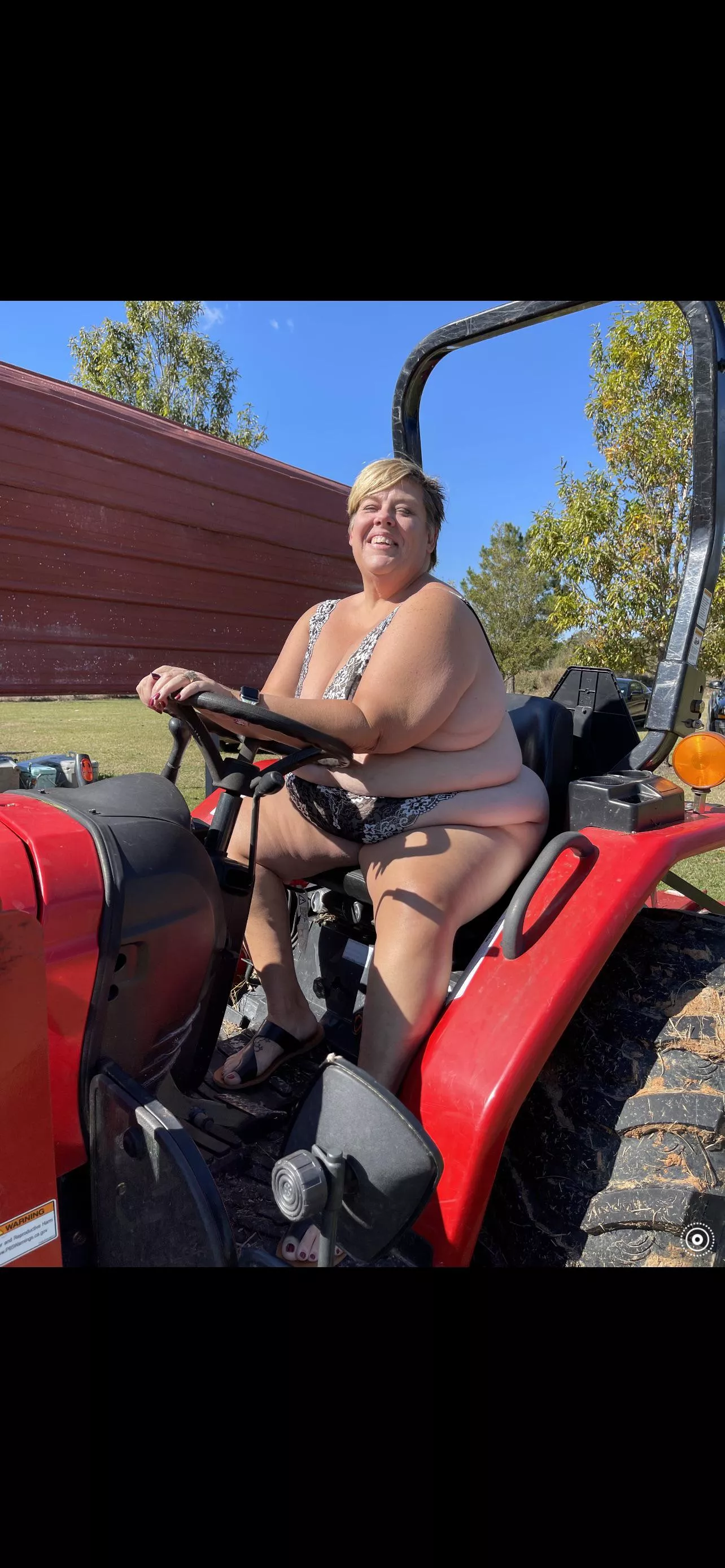 Little tractor work today! posted by Naughtylolatx