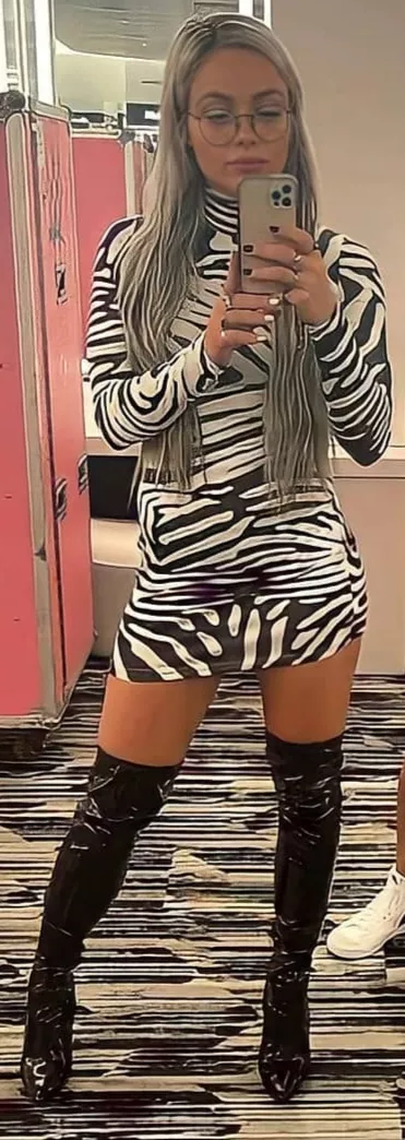 Liv 🥵 posted by fuckingelijah95