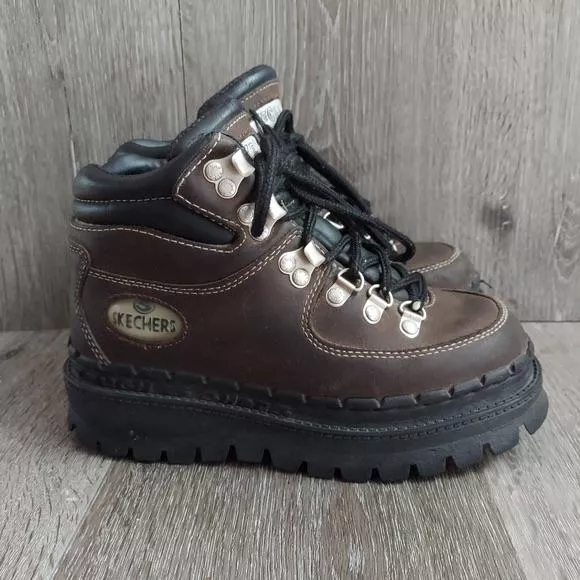 Looking for skechers Jammers Womens size 9 or 9.5 cant find anywhere (older boot) posted by PsychologicalWave332