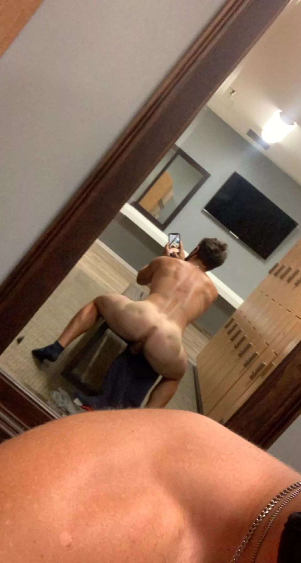 Love a nice locker room mirror posted by undisclosedbicurious