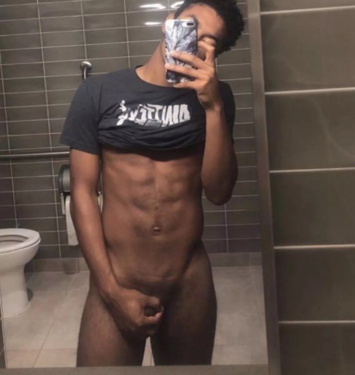 Love being naked at the gym posted by blackboyque