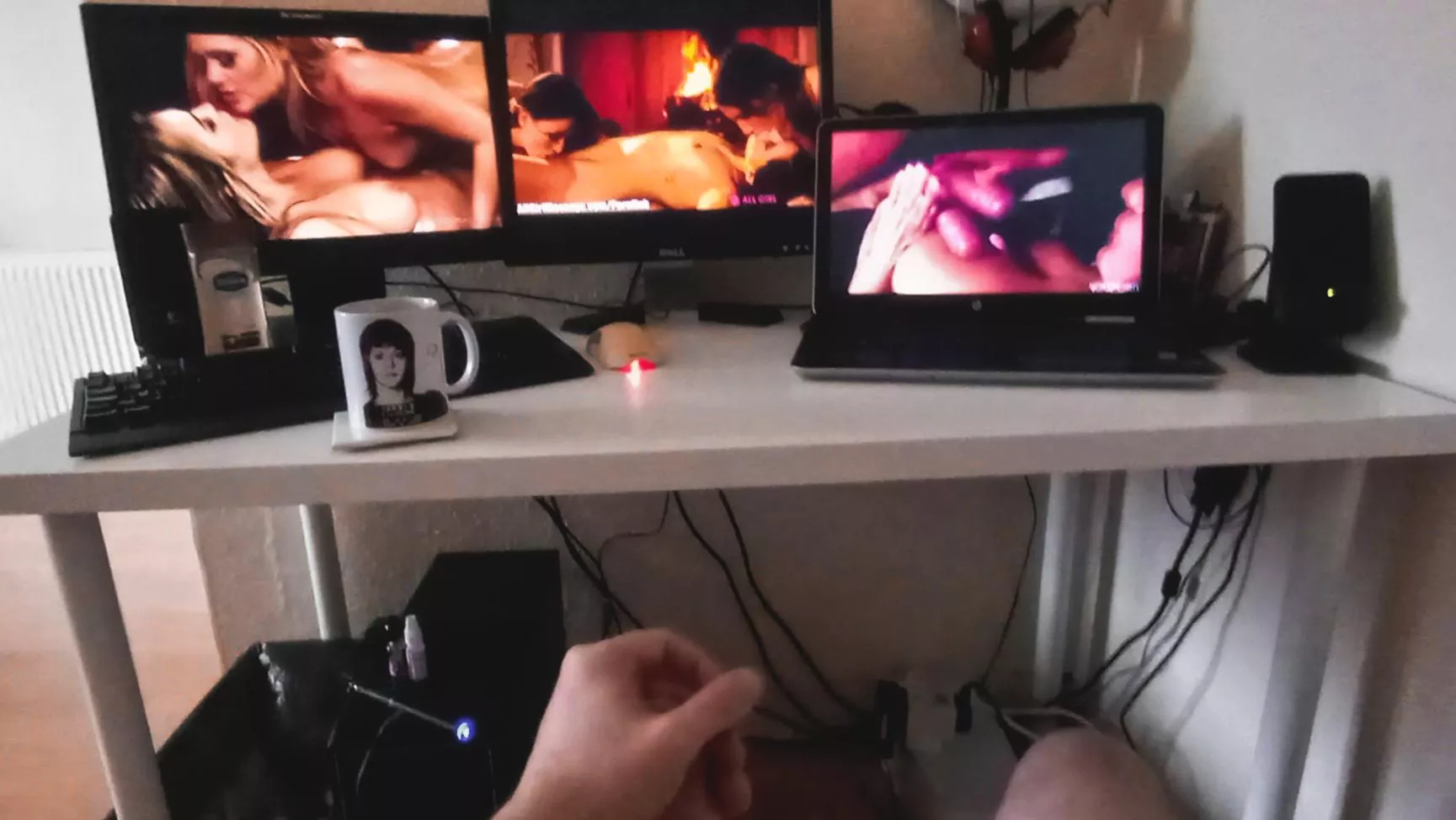 Love my three screen masturbation set up posted by jayeffaitch69