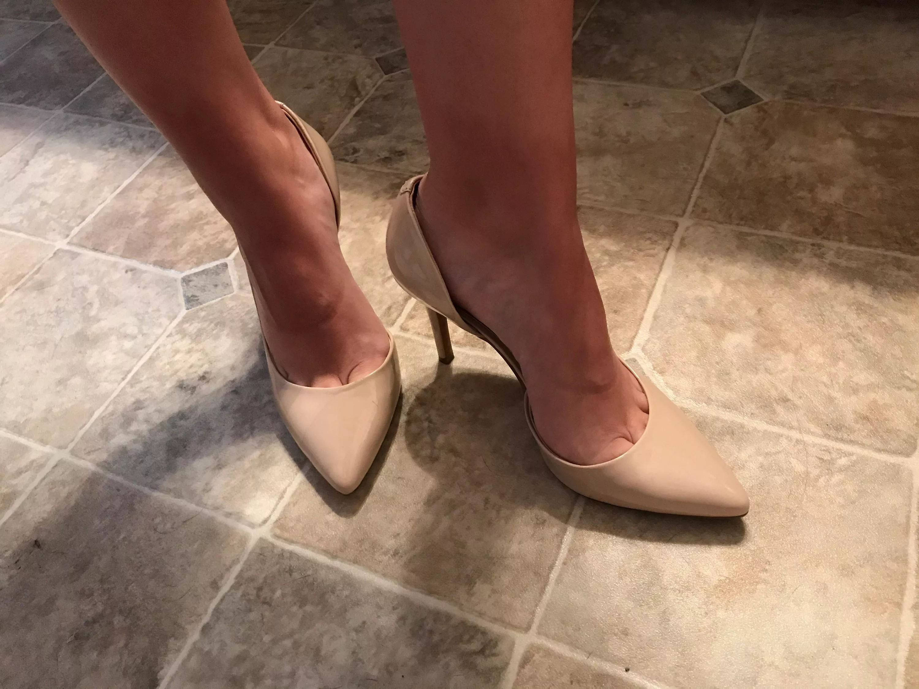 Love nude heels posted by mayoharris