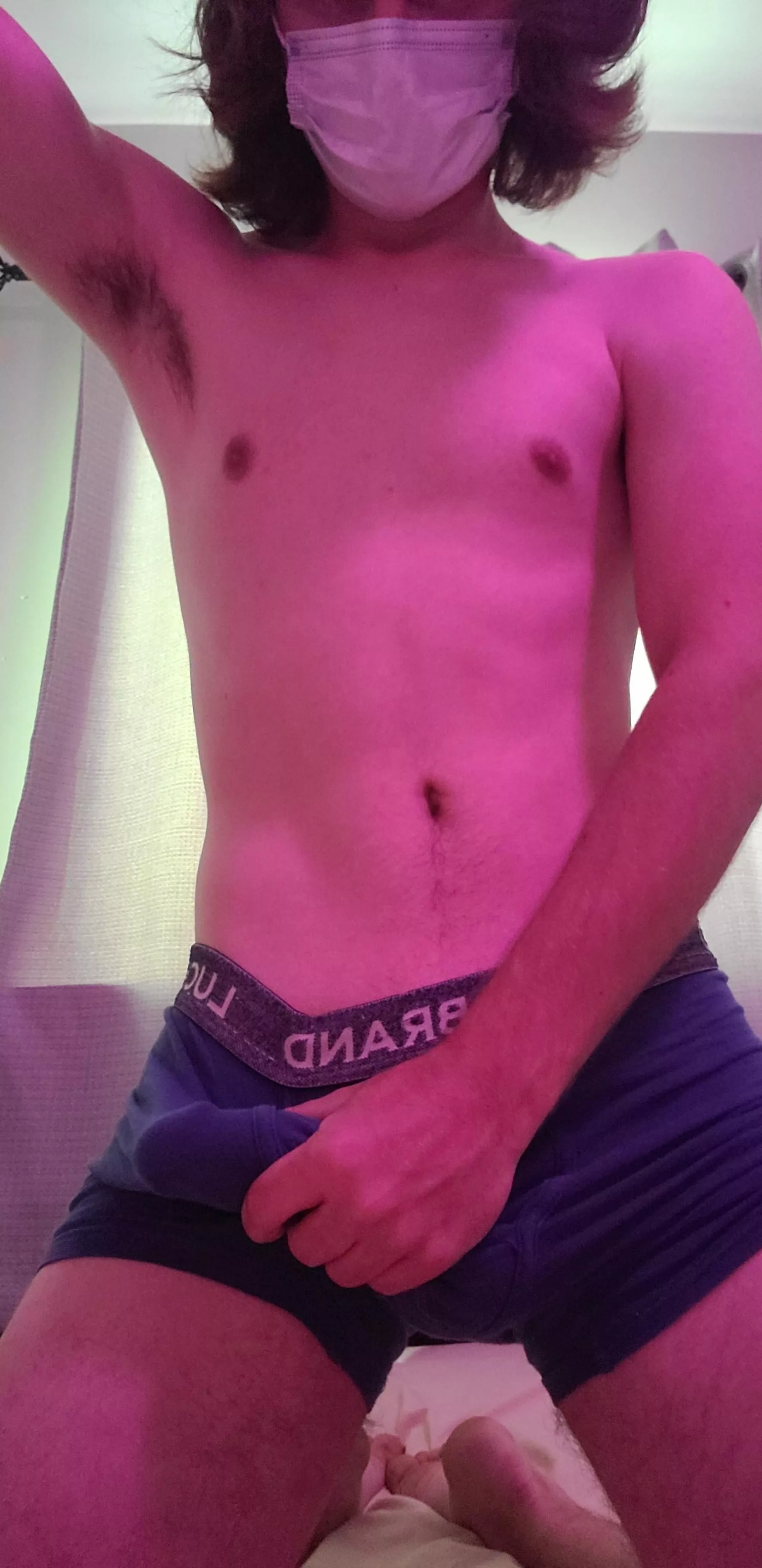 love showing off my bulge. 18m posted by anonymous_18yo