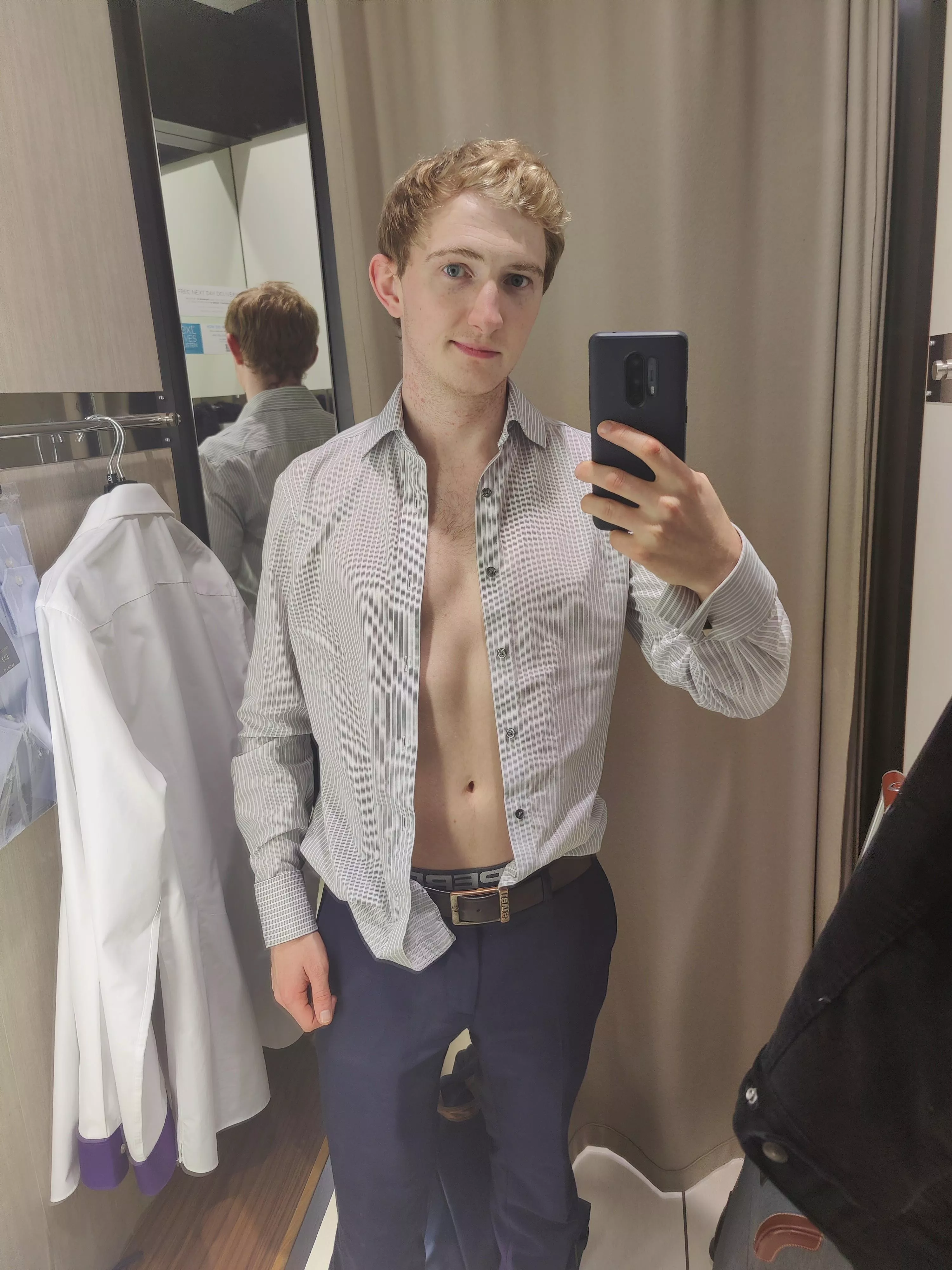 Love sneaky shopping selfies in the changing room posted by Atomlad360