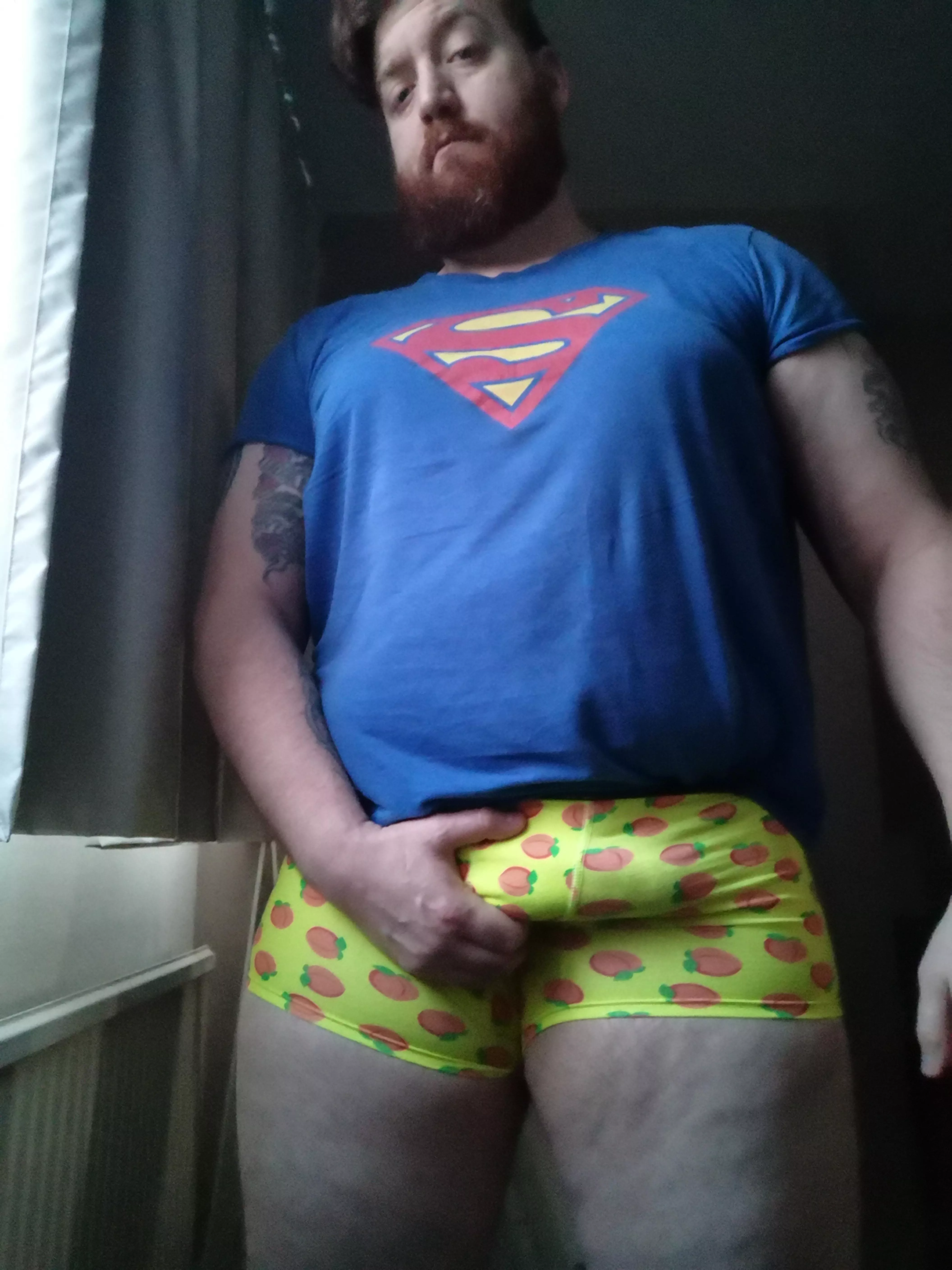 Love these 3D pant, almost looks like the peaches are standing out! posted by britishviking1