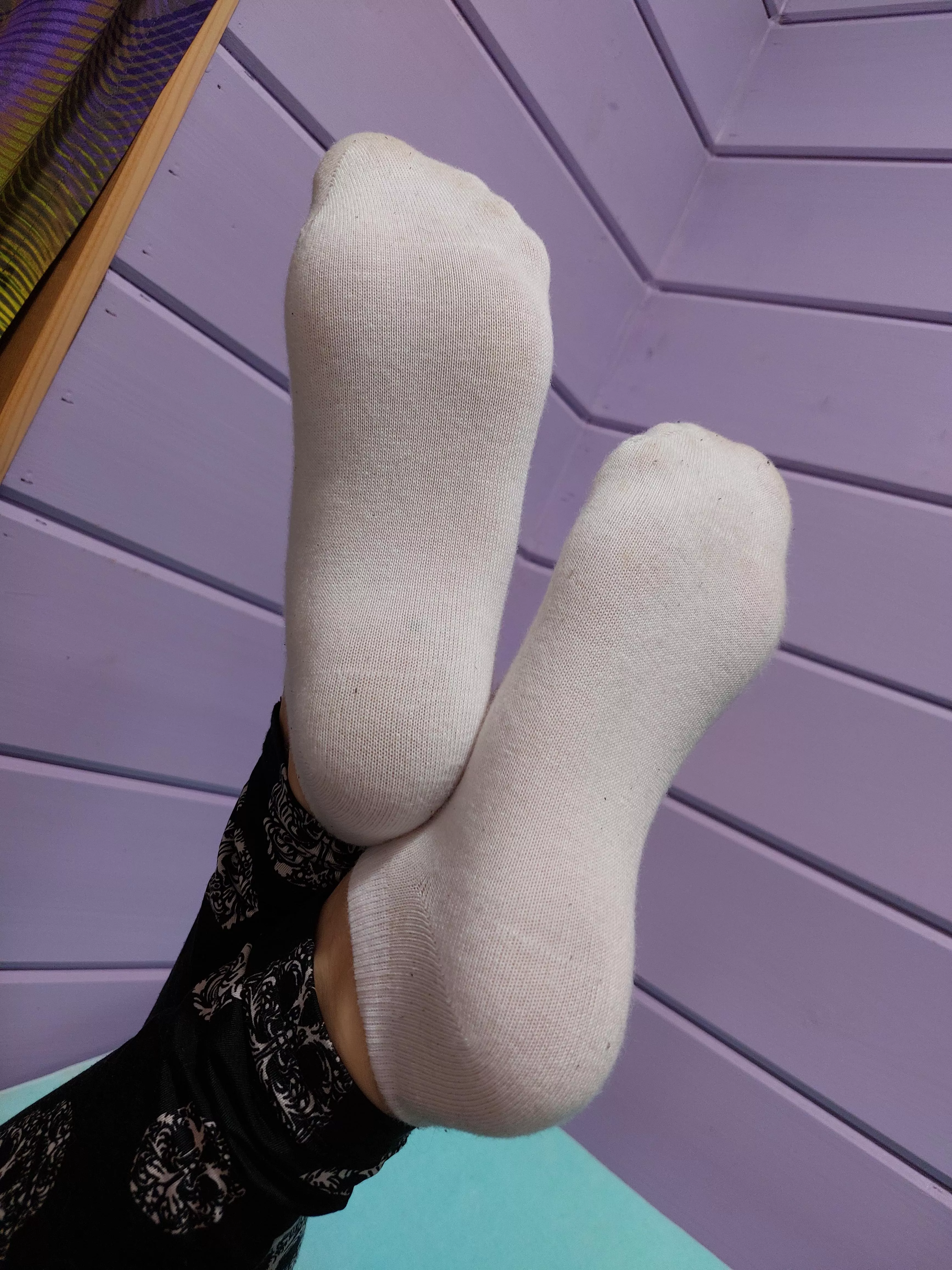 Lovely white socks [female] posted by Mistress_Priest