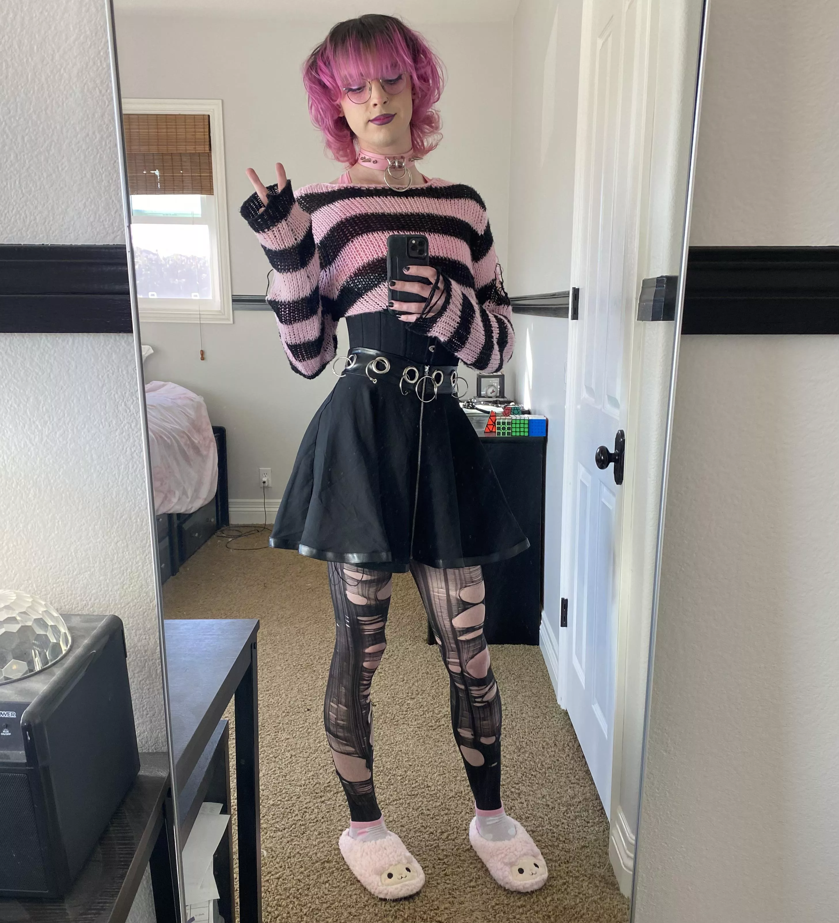 Loving this fit! (Don’t mind the slippers btw 😅) 💕 posted by PanFemboy