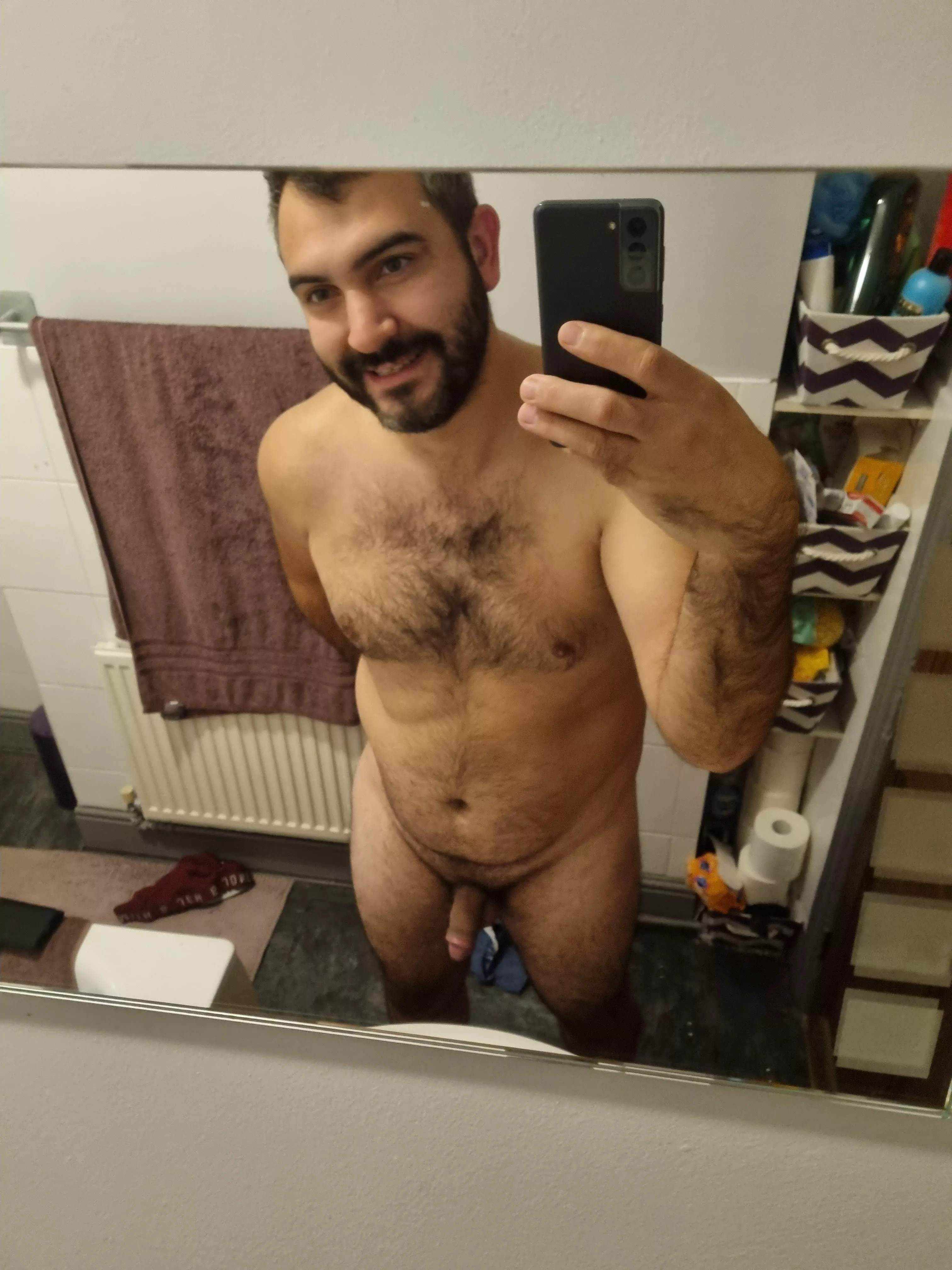 [M] 218lbs 5ft9. a few weeks off the gym with a broken hand posted by kurrinz01