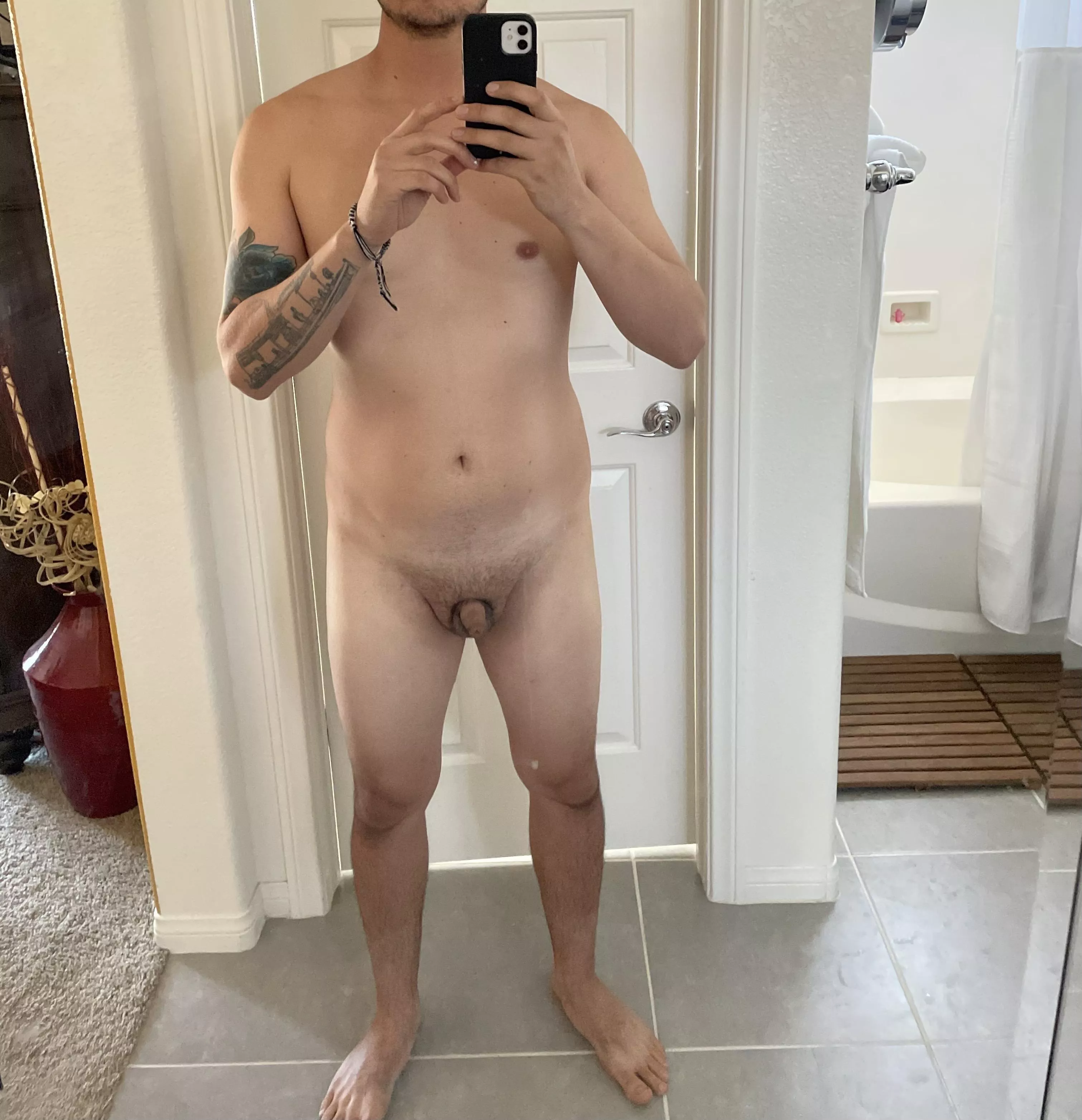 [M] 25, 186 pounds, 6’ Honest feedback welcome posted by GrapeTeaLeaf