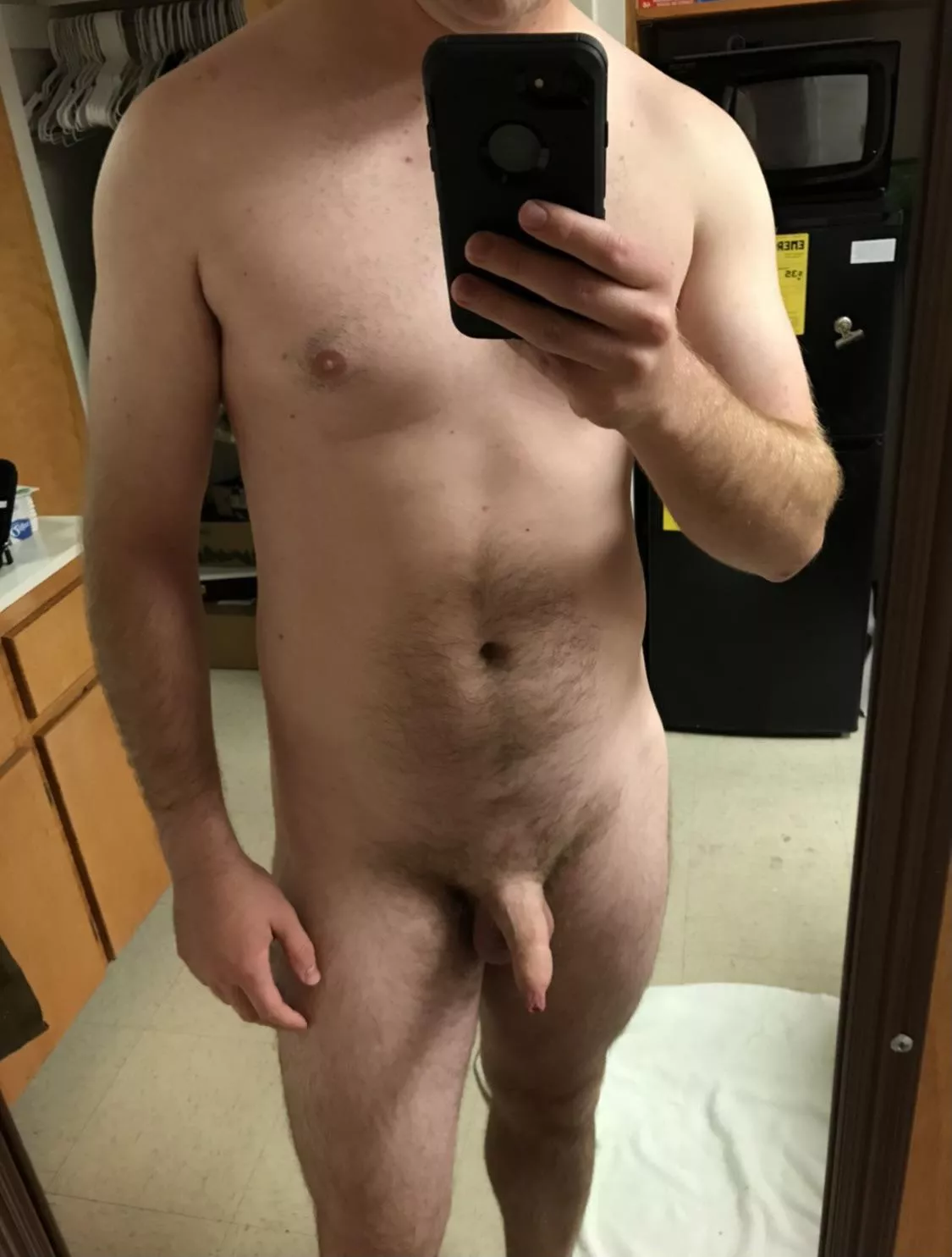 M 26 5’9” 180 lbs posted by herrscheissen