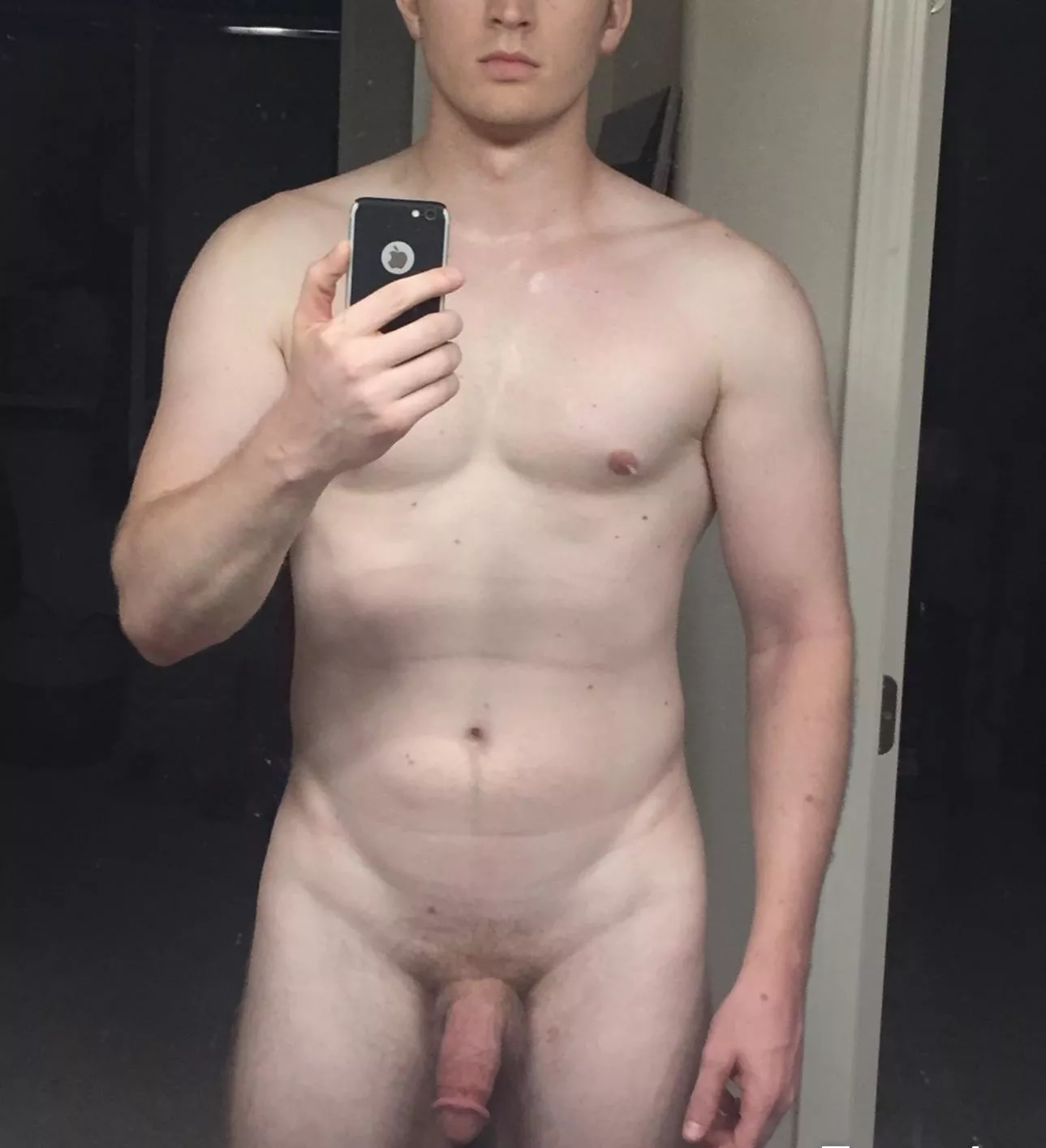 [M] 29 195 lbs 6'3