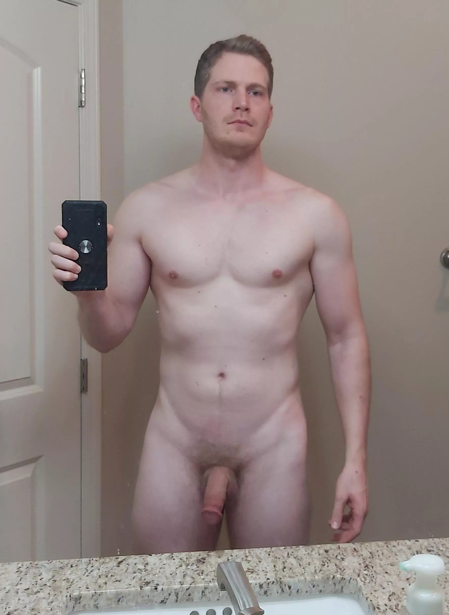 [M] 29, 195lbs, 6'3