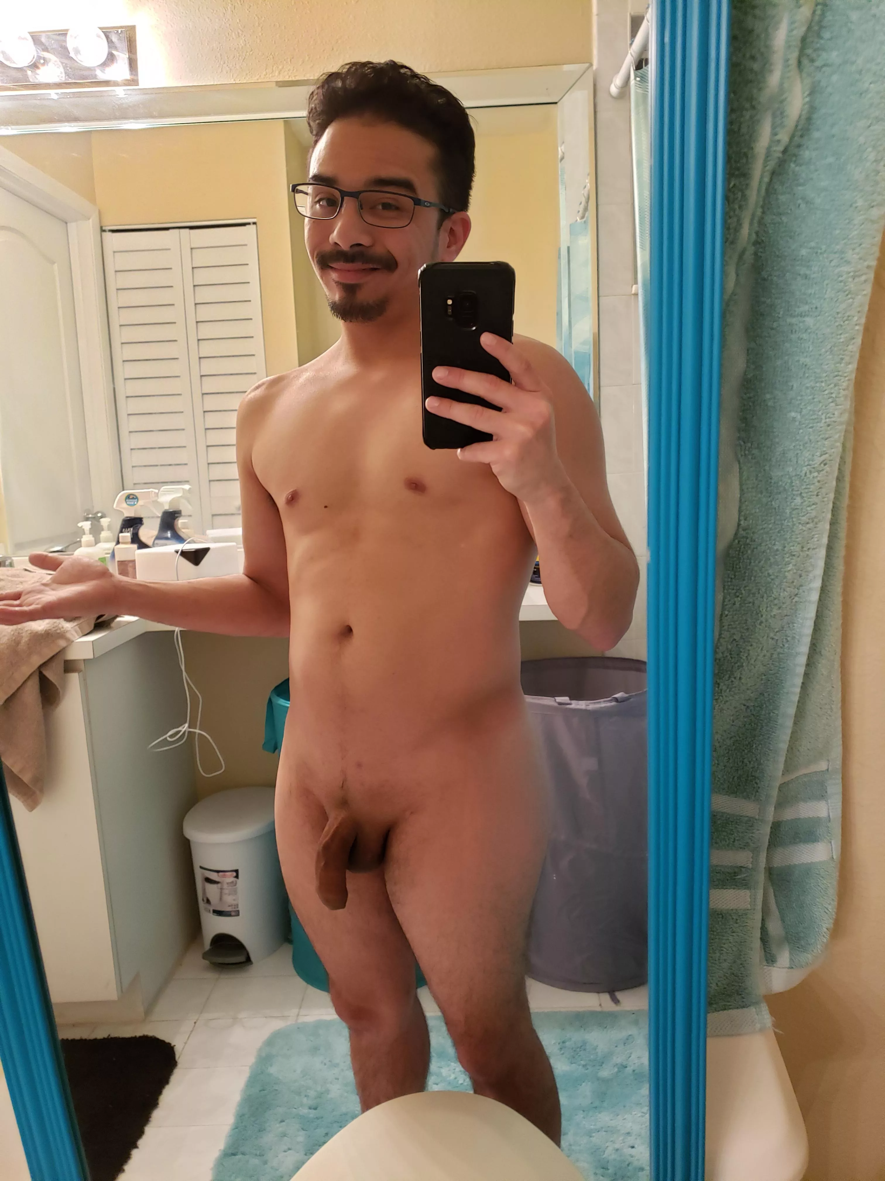 [M] 31, 115, 5'1 Here to remind myself that I am still somewhat normal posted by mytralala33