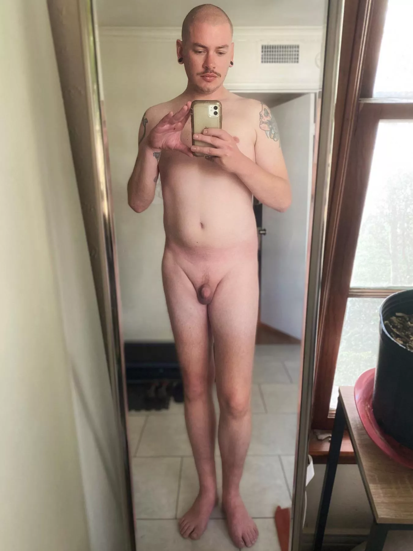 [M] 35 179lbs 6'1