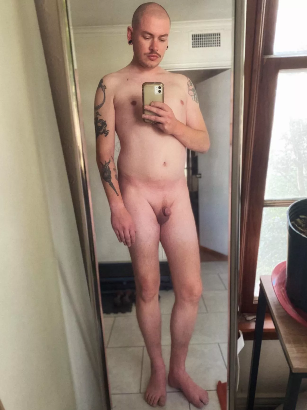 [M] 35 179lbs 6'1