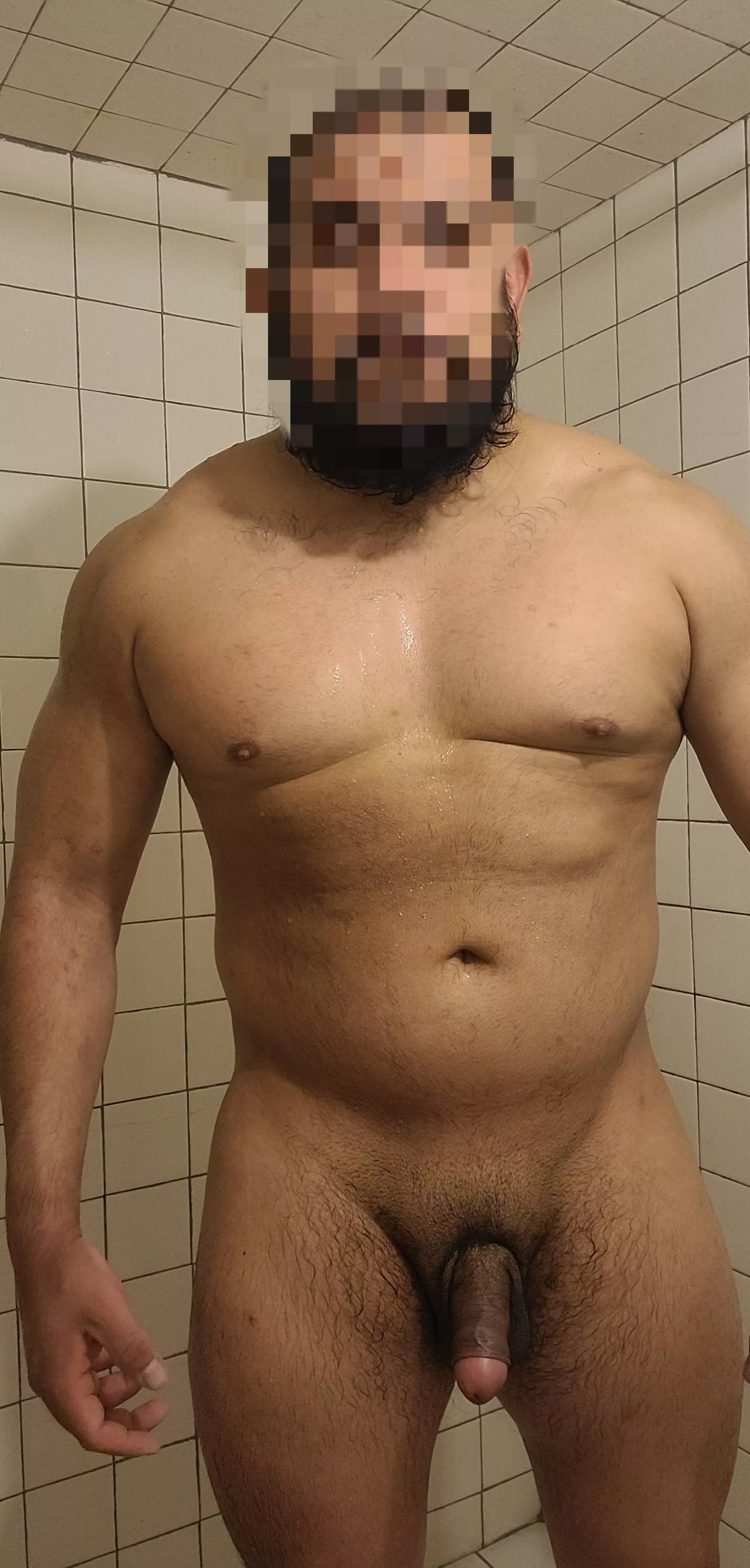 (M) Curious to see how my powerlifter body rates. posted by Throwaway03980