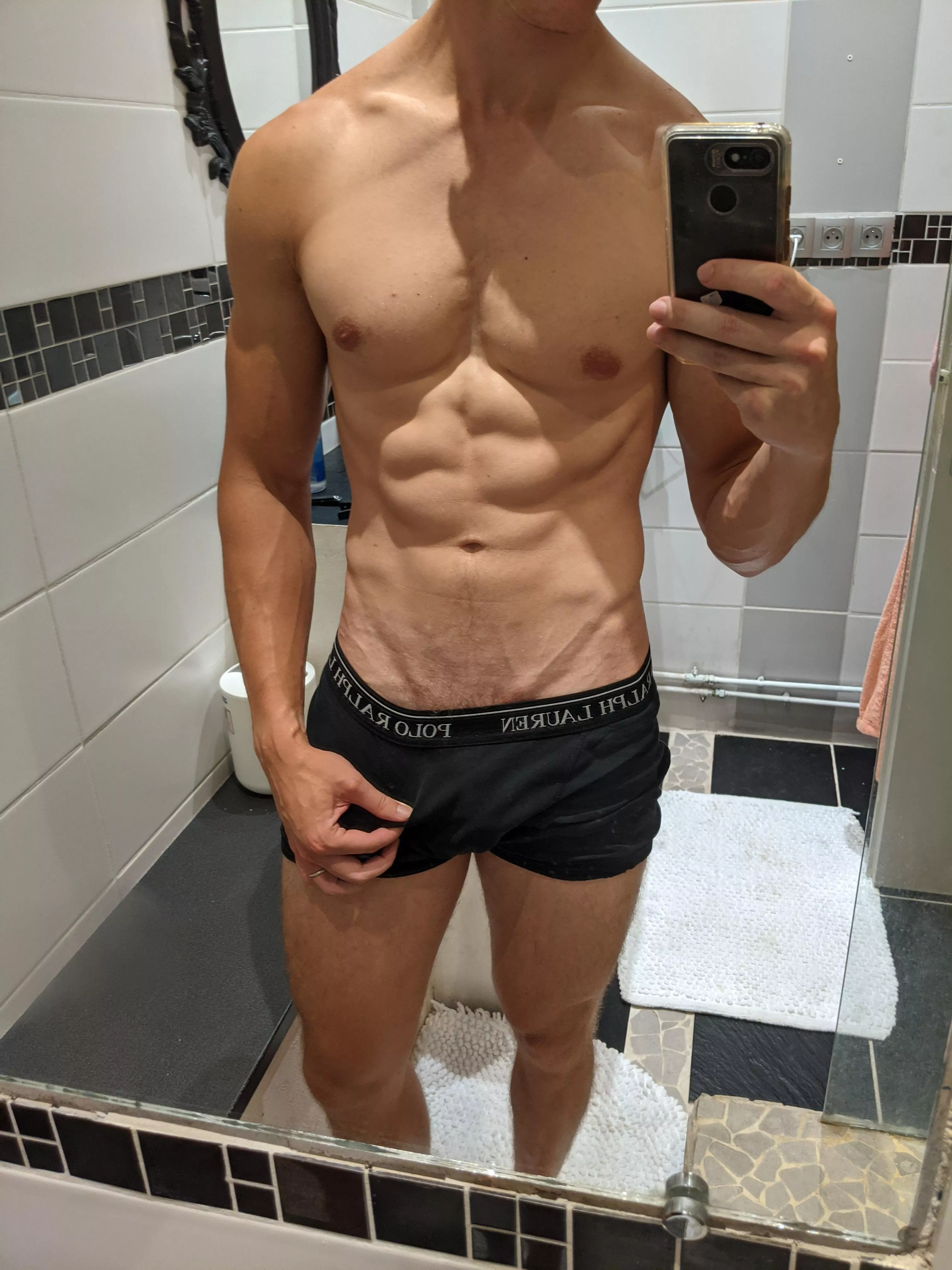 (M) Do I fit in here? posted by great_tom05