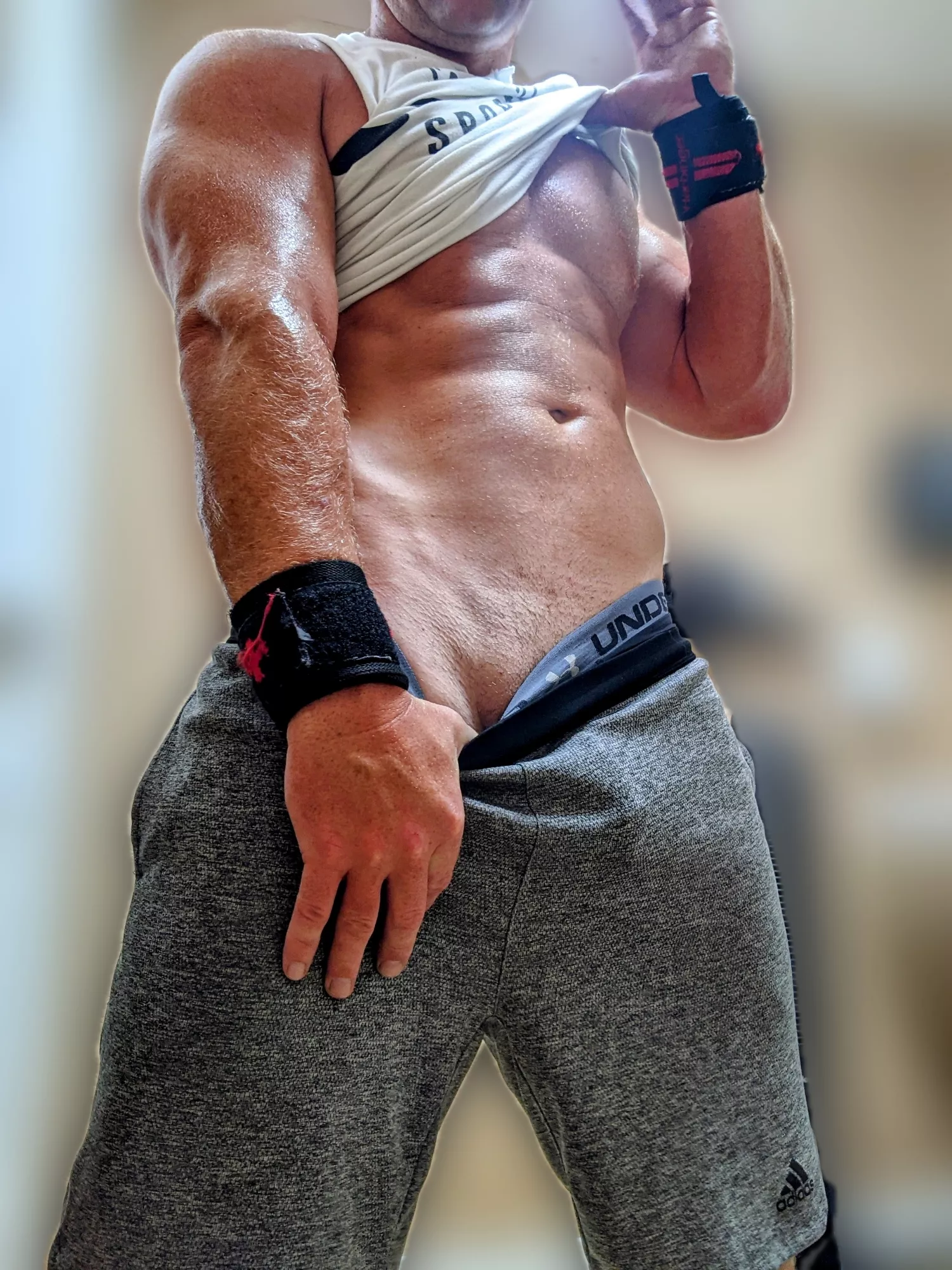 (m) Gym views posted by Buttcheeks8