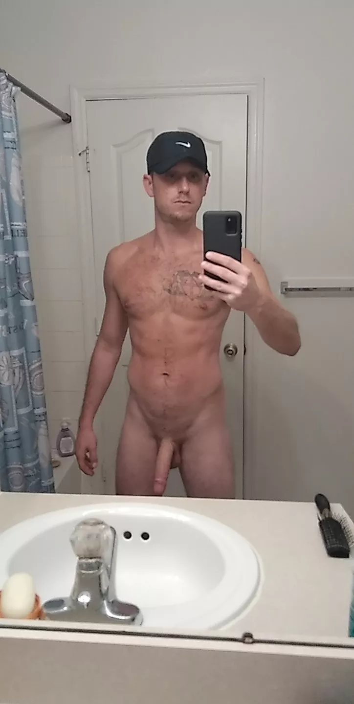 (M) Is the cap a good look? Hope you like what you see.. posted by ztlfc_777