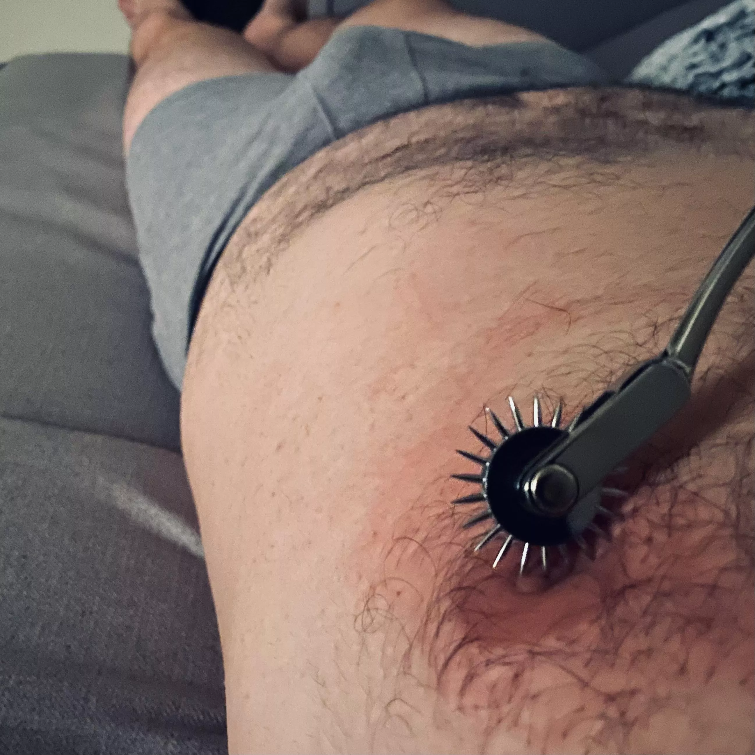 [M] Self nipple torture posted by subboymty