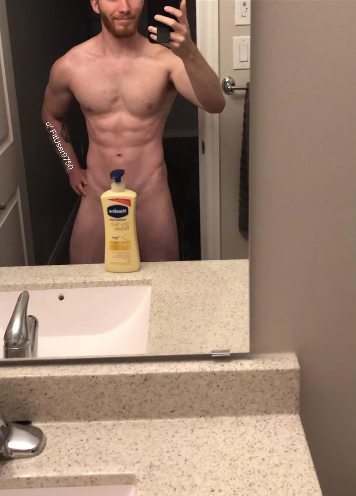 [M] want to help lotion me up 😏 posted by FitUser9750