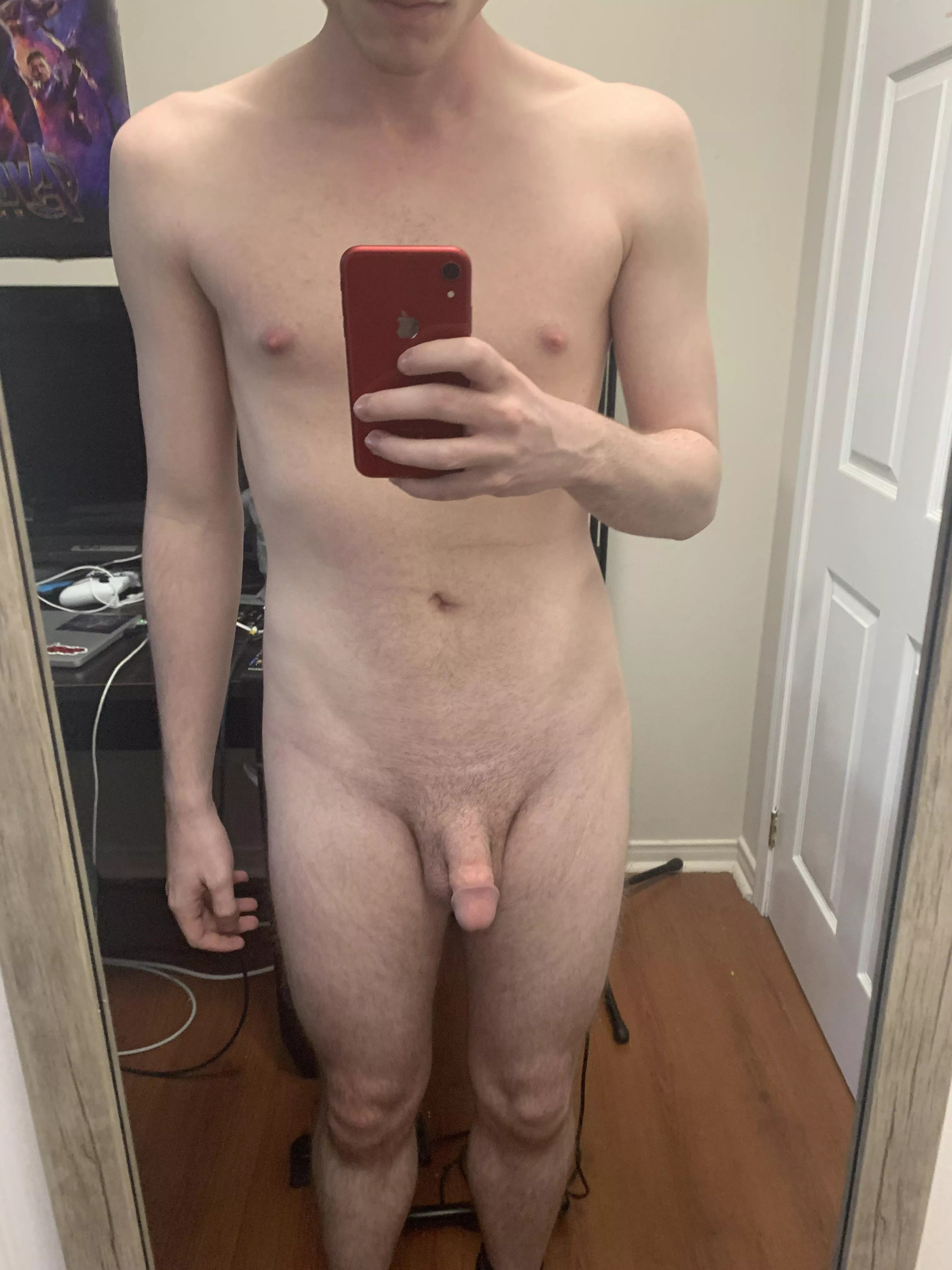 (M19, 160lbs, 5,11) hope everyone’s having a great tuesday :) posted by yupitsathrowaway6969