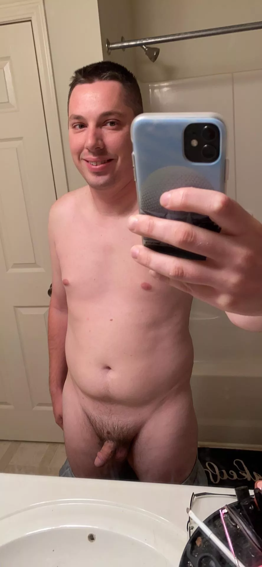 [M][28] H:5’8 w: 175 pounds first correct post on here. I’d like feedback on my body. Good and bad posted by Leather_Proof_7069