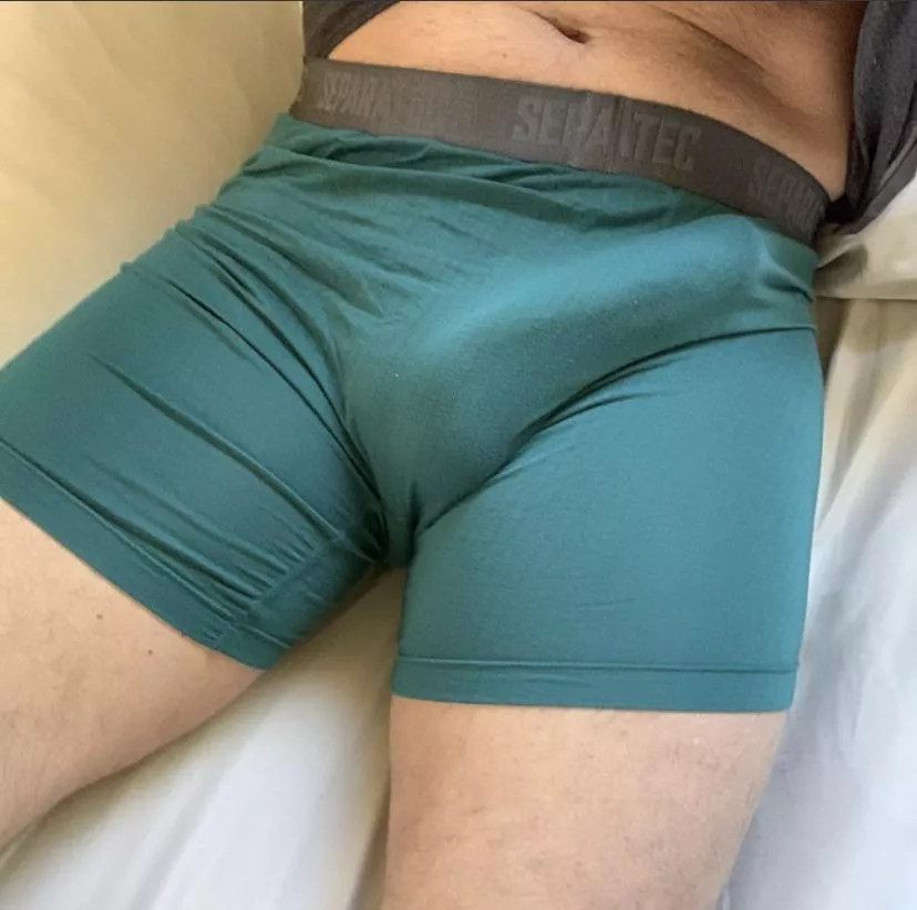 [M4F] horny holiday weekend. posted by ShootItsMeAgain