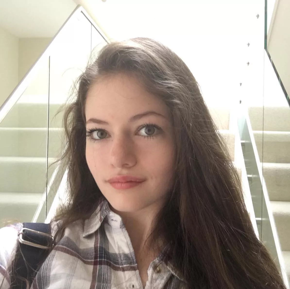 Mackenzie Foy posted by poogramsupervisor