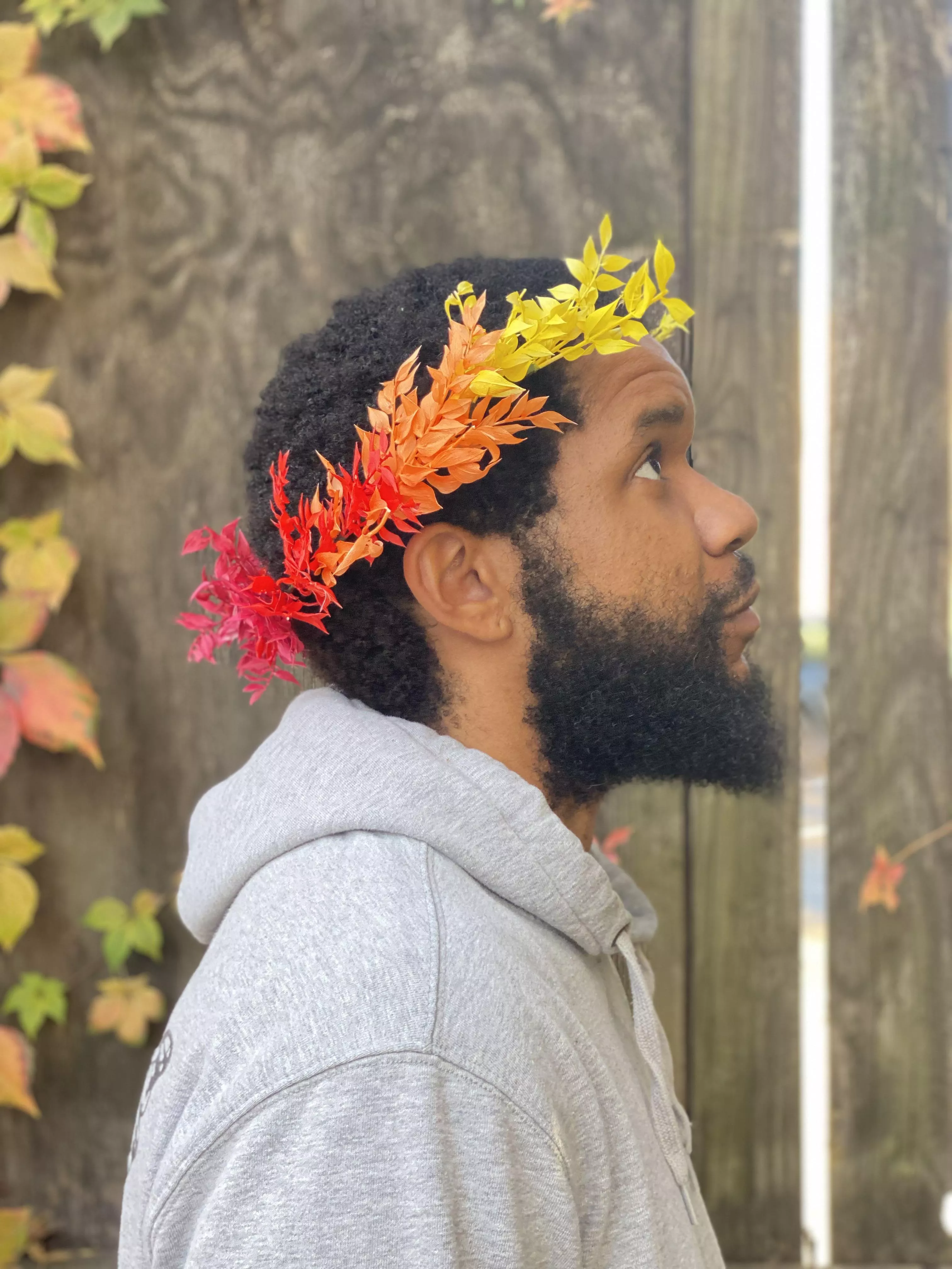 Made a Hades inspired floral crown for the end of fall posted by Malkaline