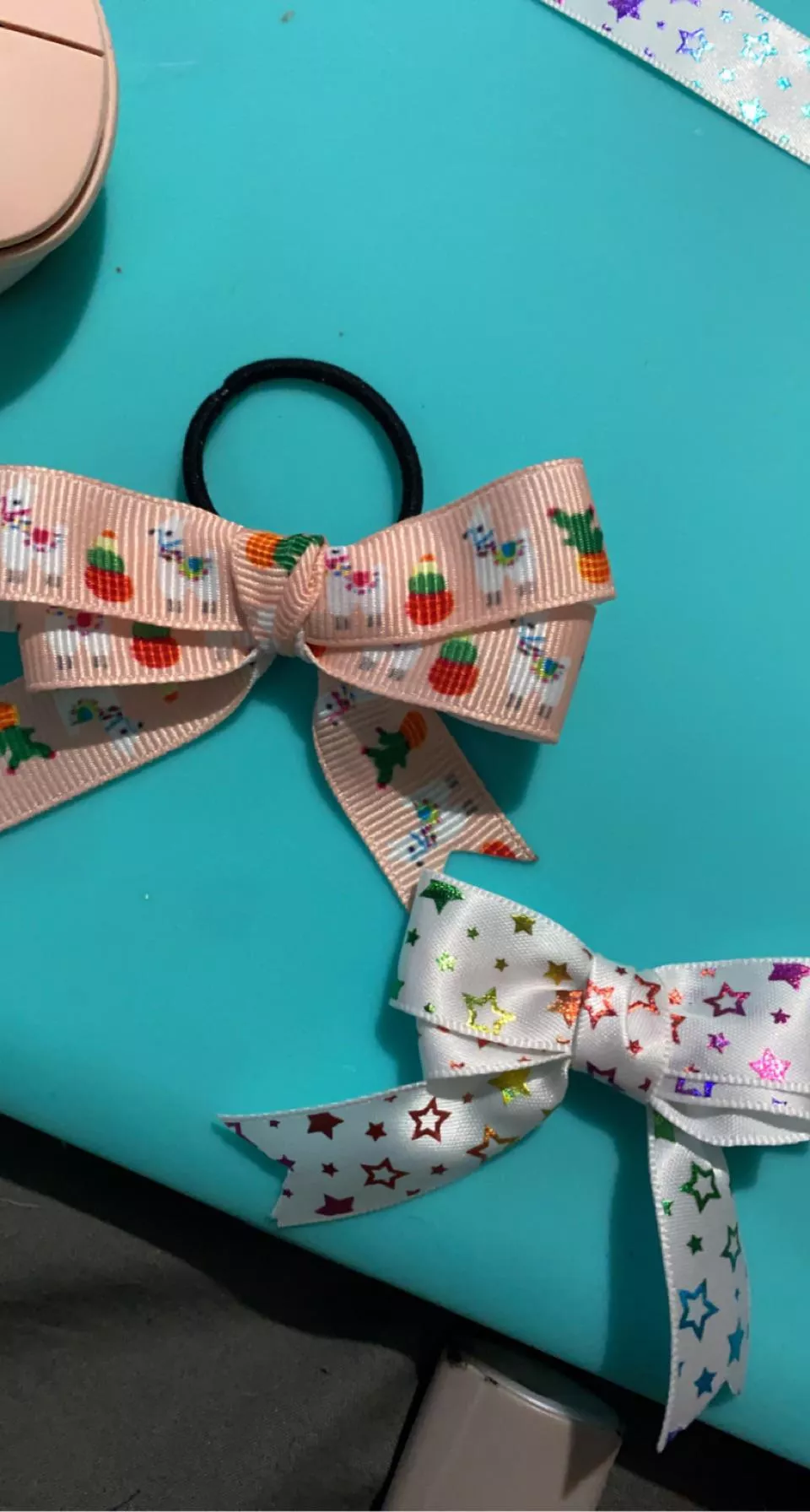 Made the llama bow for my best friends daughter and now Iâ€™m obsessed and wanna make a bunch of bows for myself, makin me feel all little heheh ðŸ’•ðŸ¦™ðŸŒˆ posted by Littl3One420