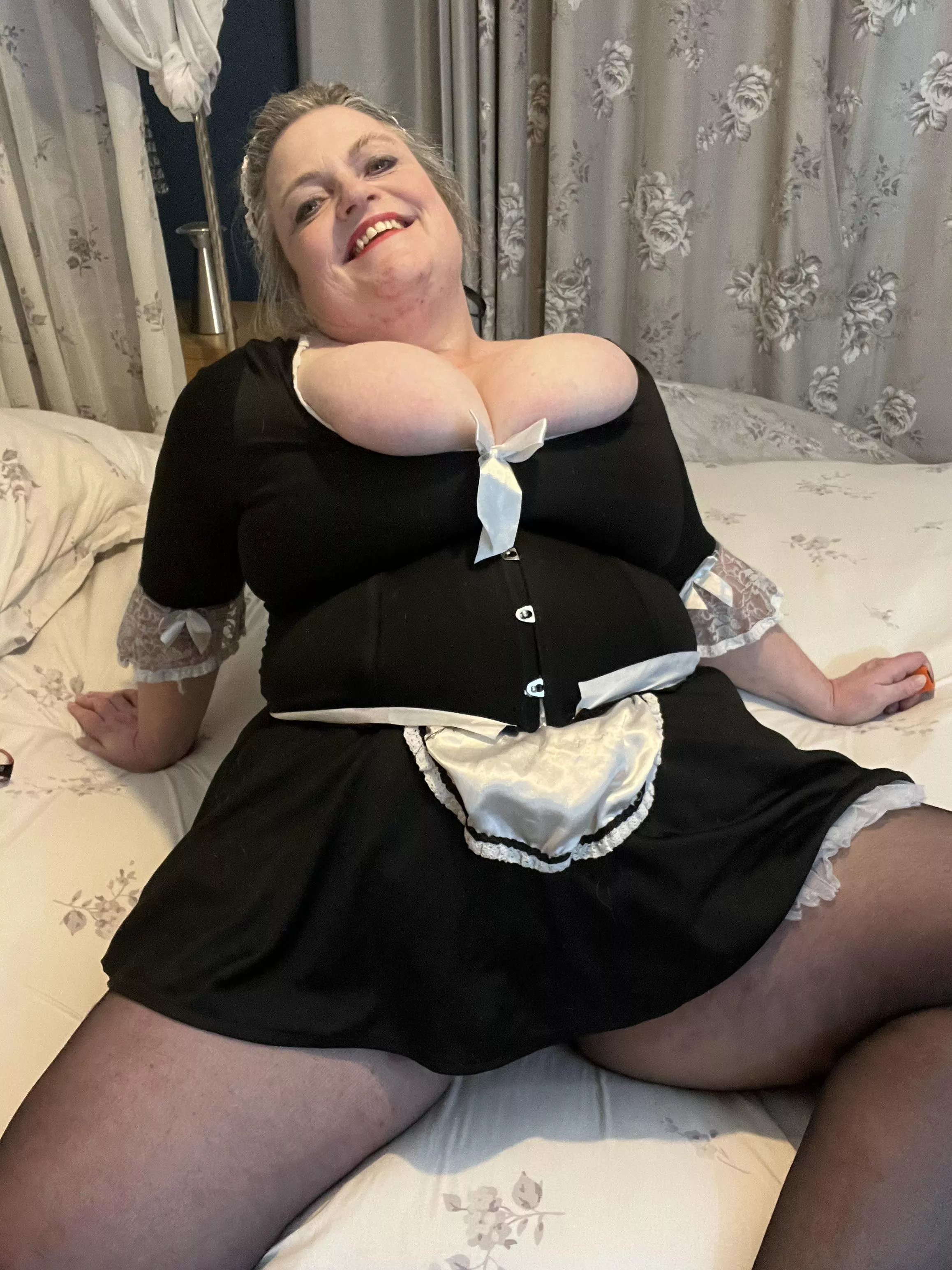 Maid for your attention? posted by bbwgilfuk