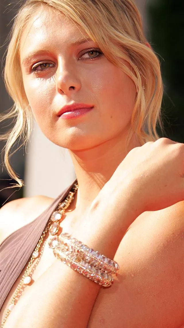 Maria Sharapova. Why can't all athlete looks nice like her lol posted by Readitredditedit_93