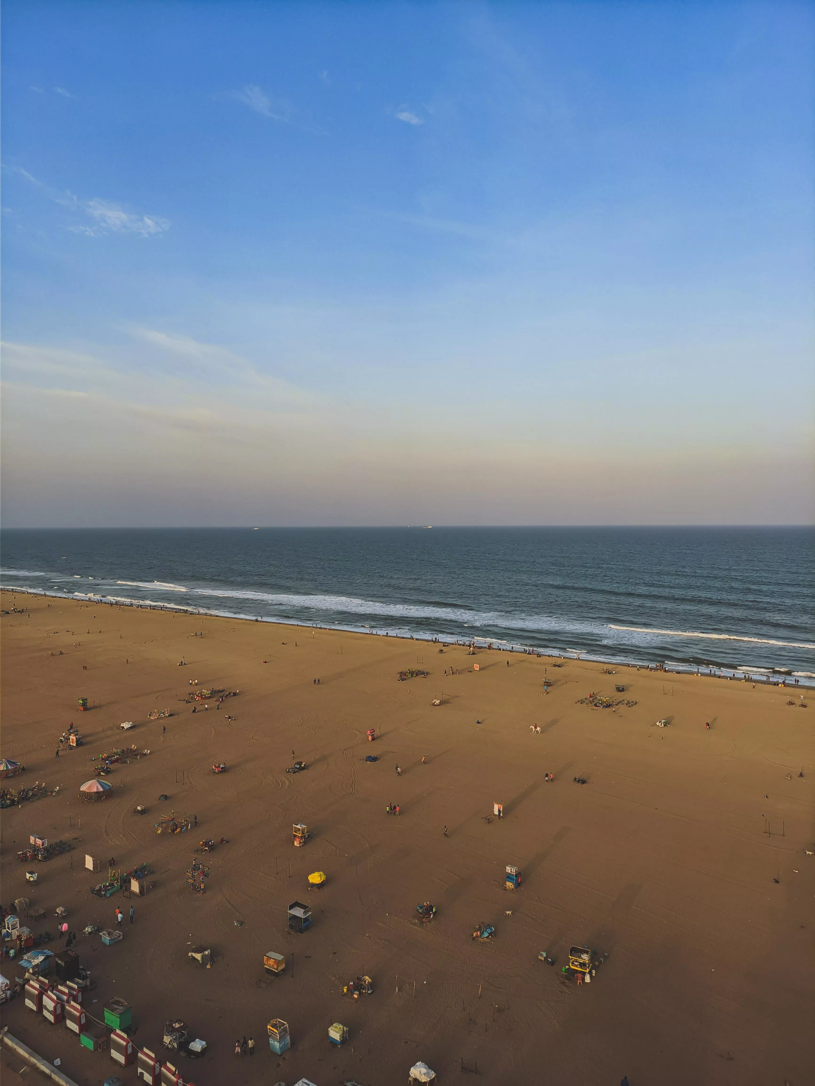 Marina Beach, Chennai, India. posted by akshayka99