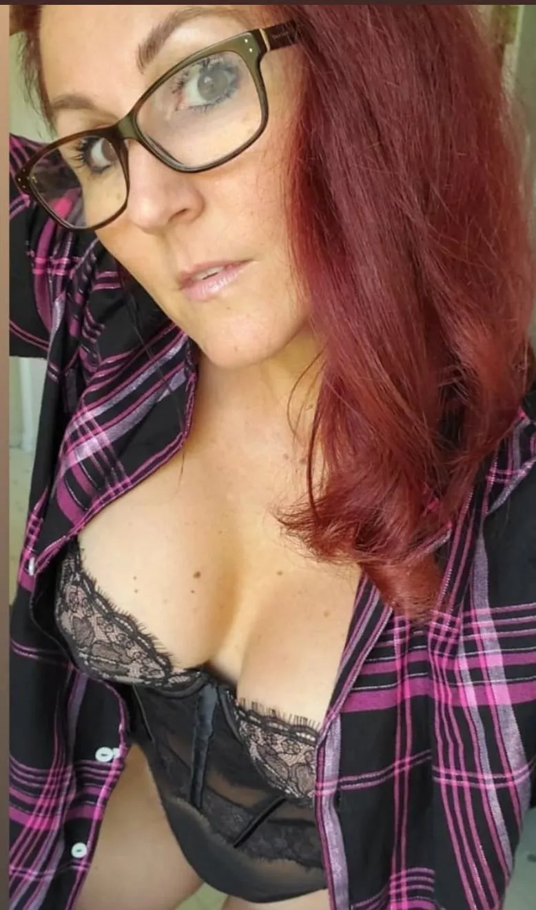 Meet you in my dreams... posted by MILFMONIEMANDYMAJORS